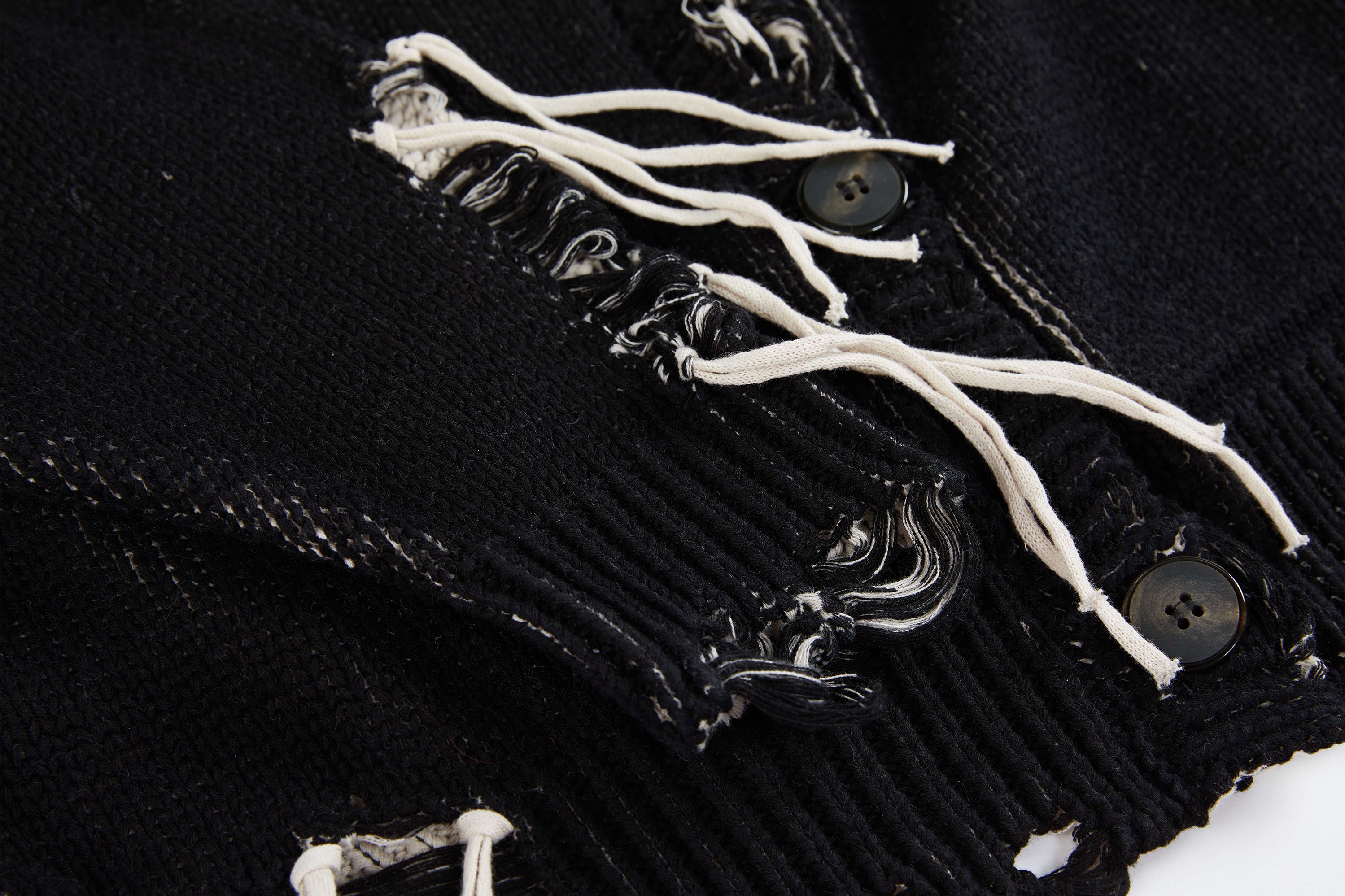 VANN VALRENCE Distressed Frayed Spray V-Neck Cardigan