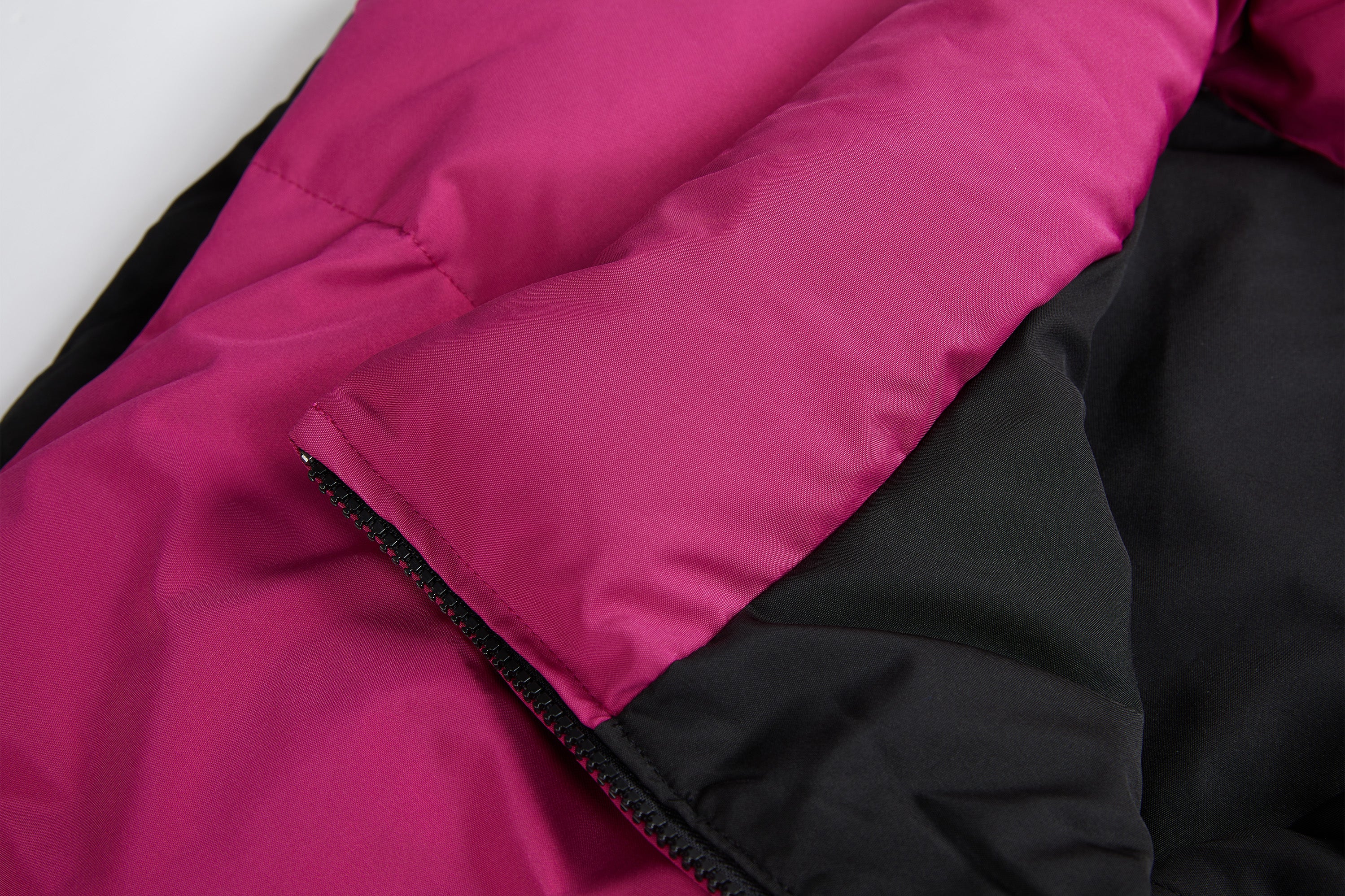 VANN VALRENCE High-Neck Oversized Down Vest Hot Pink