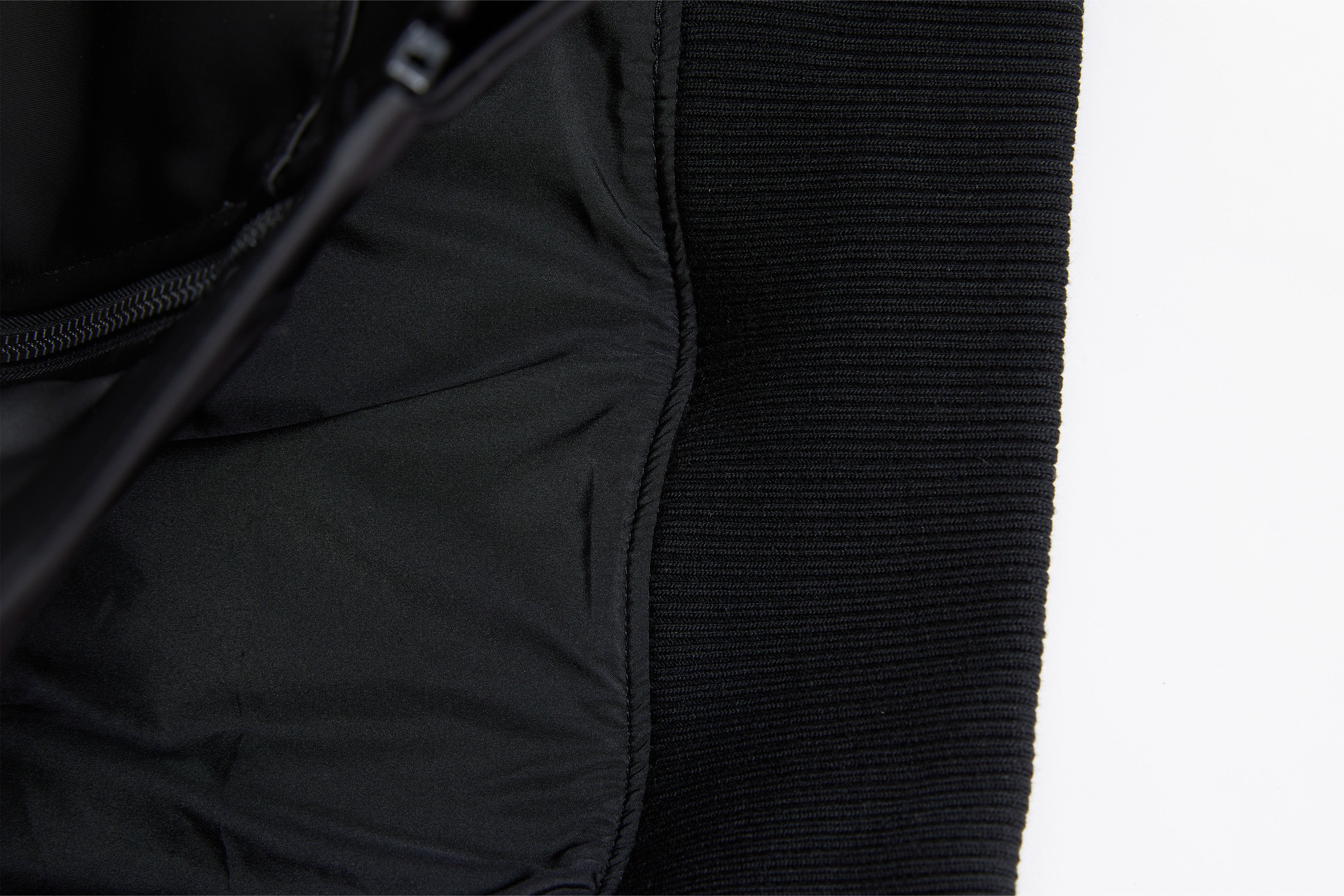 VANN VALRENCE Satin Oversized Down Bomber