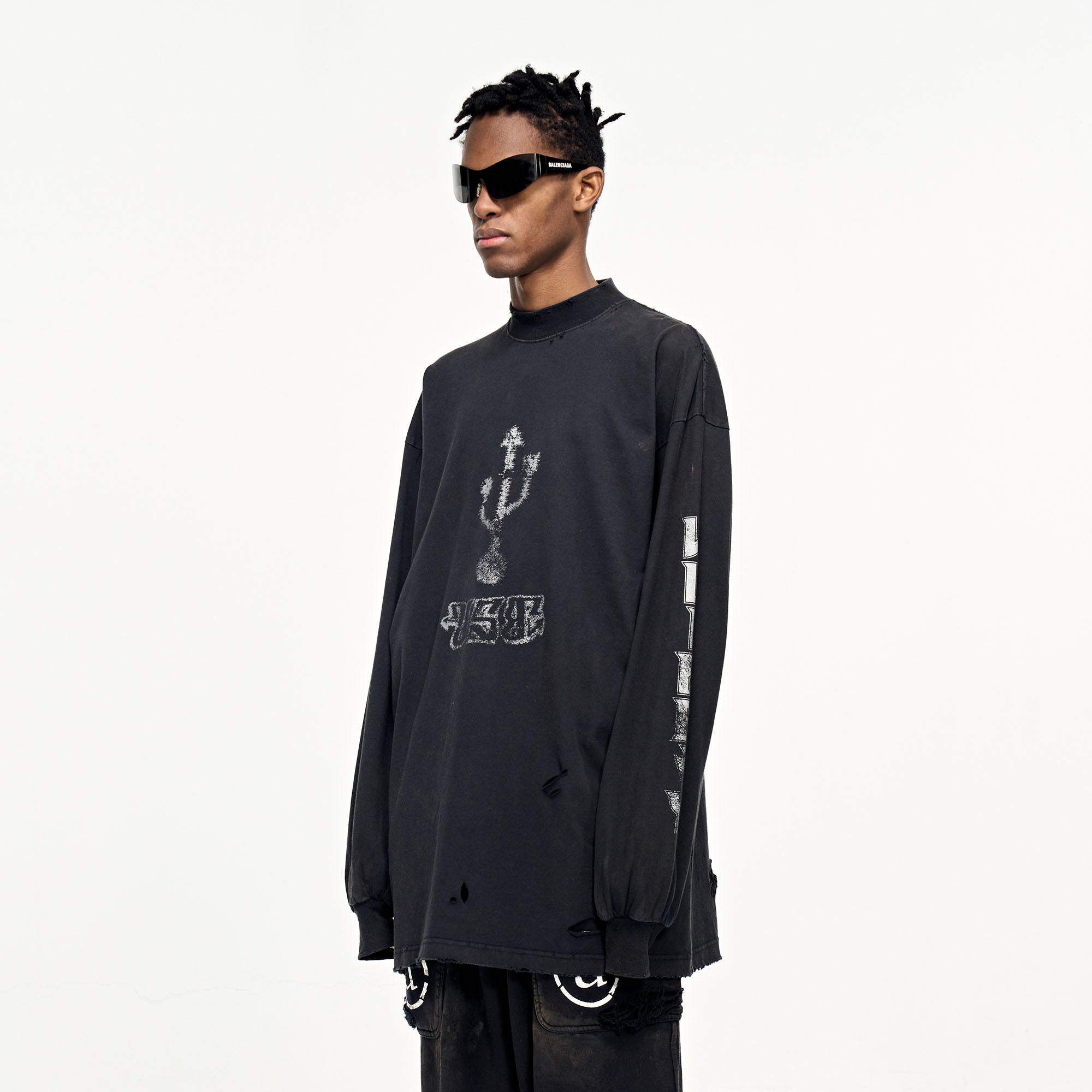 ULIPERY Distressed USB Graphic Sweatshirt, premium urban and streetwear designers apparel on PROJECTISR.com, ULIPERY