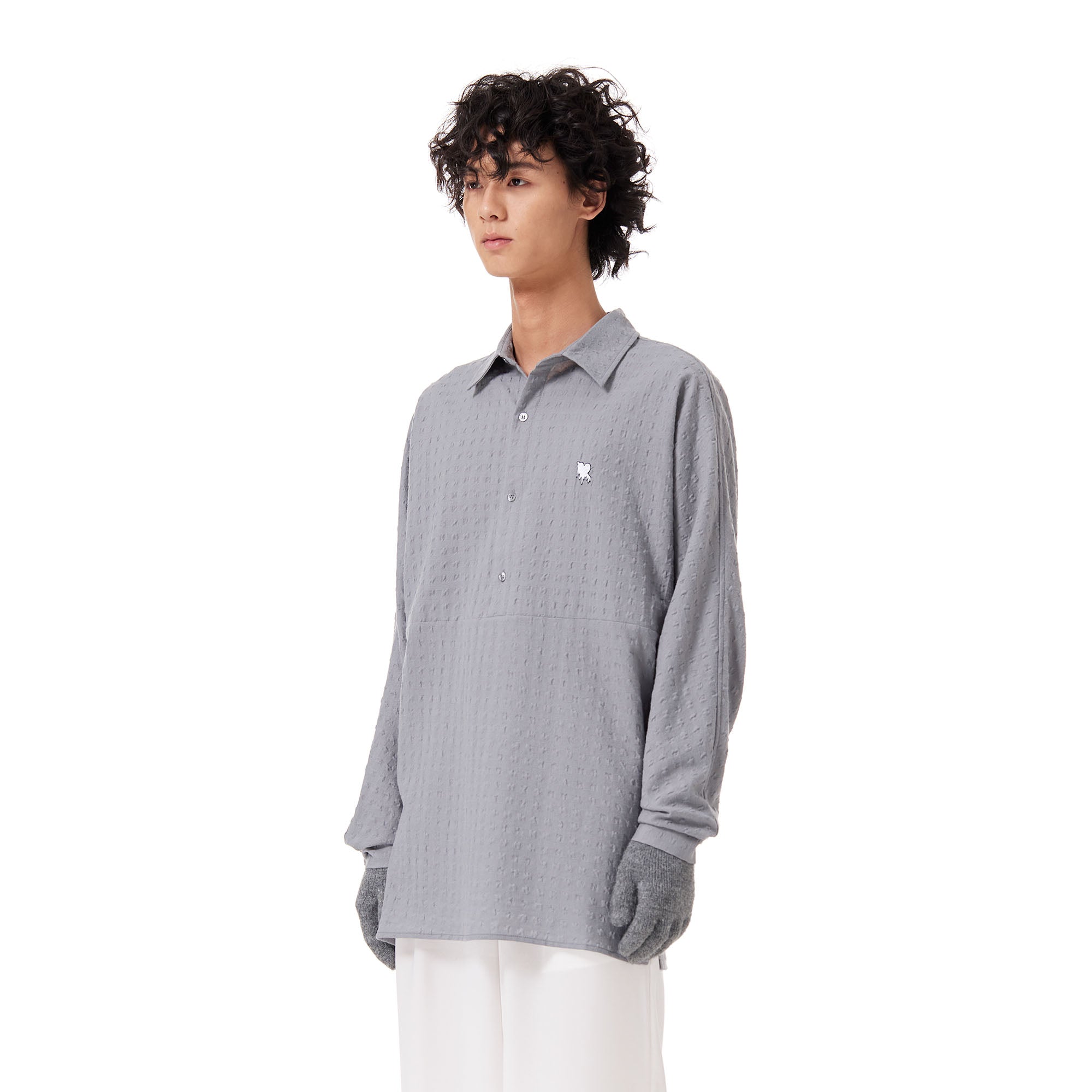 OUYANG WENJUN Drip Heart Embroidered Seersucker Shirt
