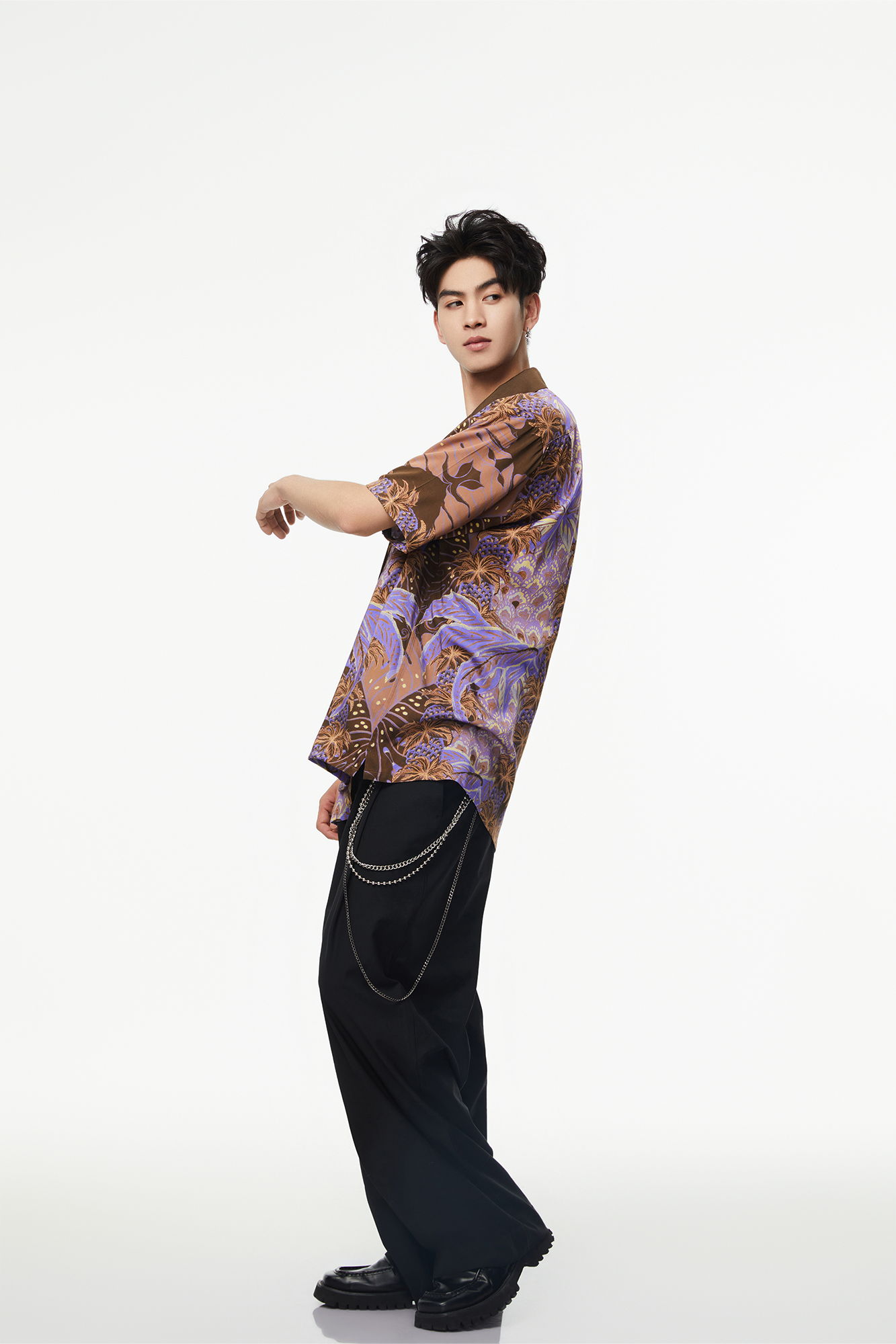 MASH UP ASIA Hawaiian Pineapple Graphic Half Shirt Purple, premium urban and streetwear designers apparel on PROJECTISR.com, MASH UP ASIA