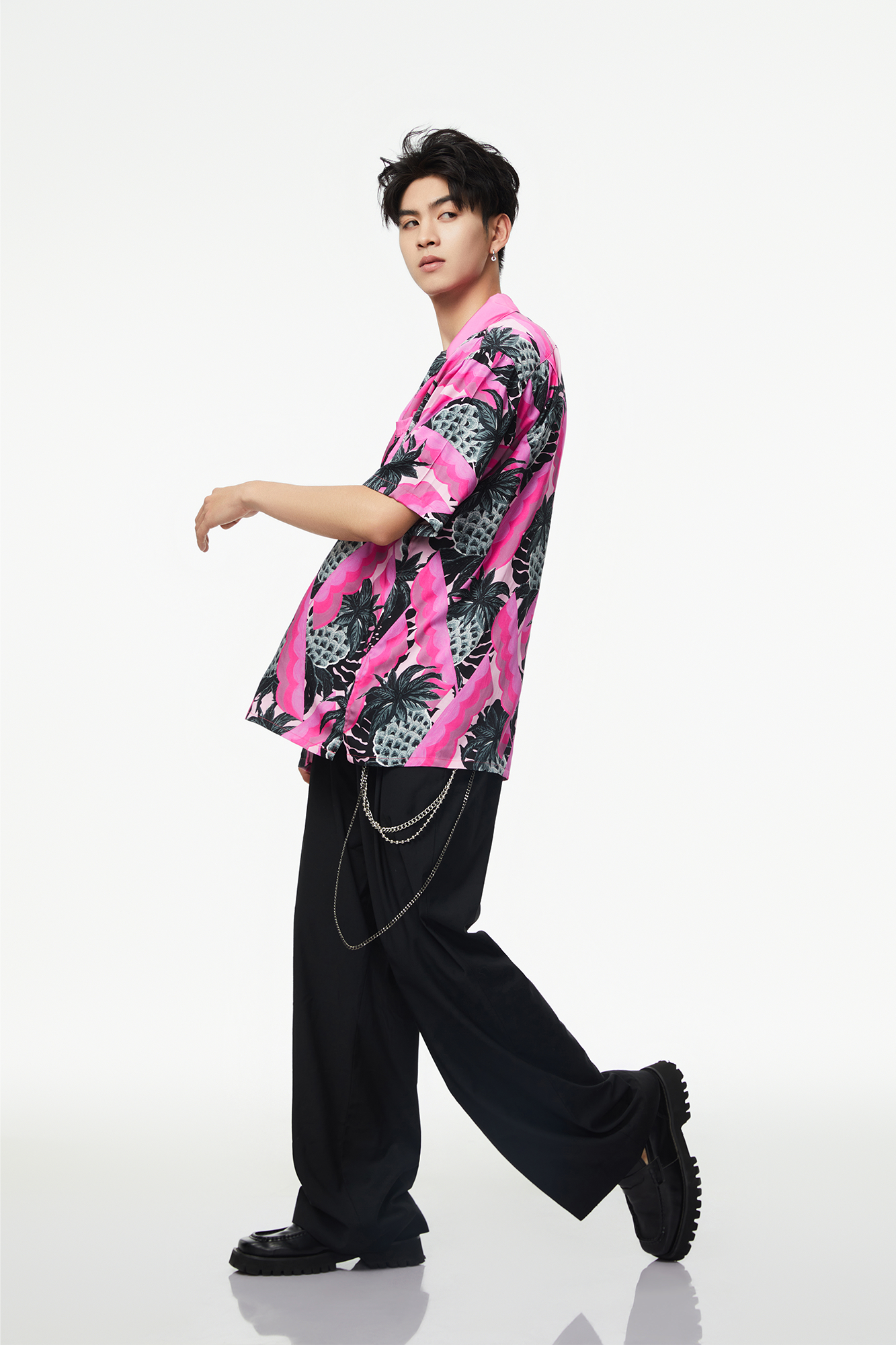 MASH UP ASIA Hawaiian Pineapple Graphic Half Shirt Black, premium urban and streetwear designers apparel on PROJECTISR.com, MASH UP ASIA