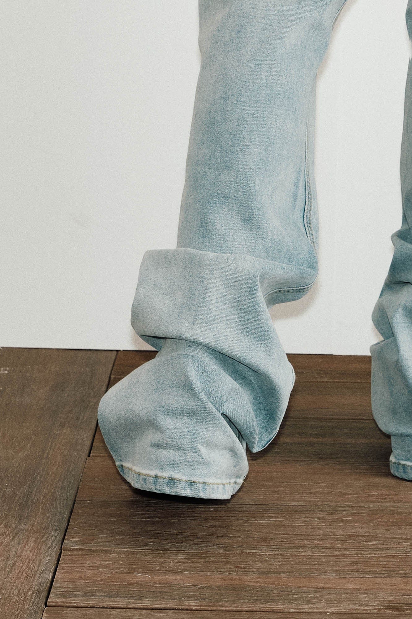 KREATE Classic Washed Straight Jeans, premium urban and streetwear designers apparel on PROJECTISR.com, KREATE