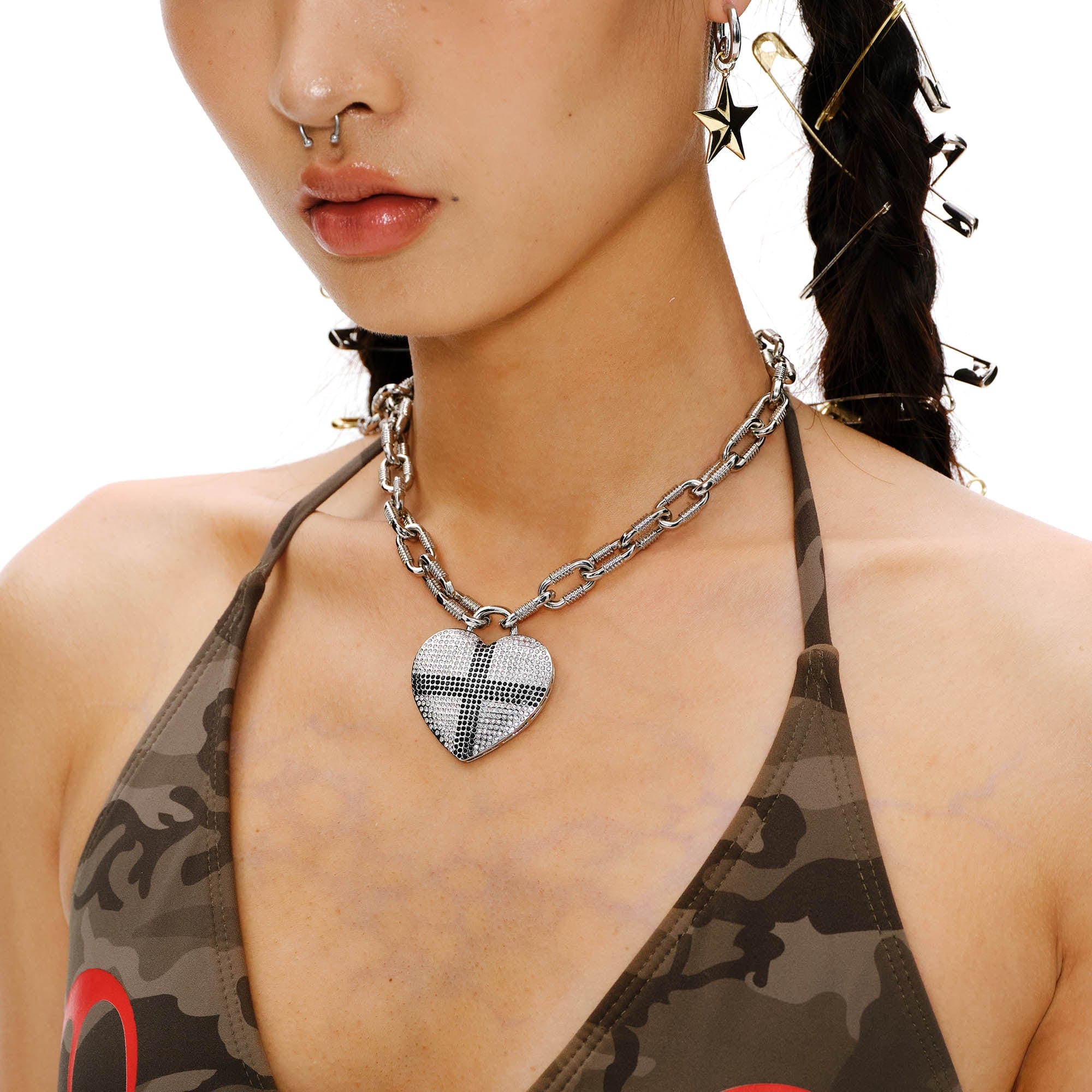 SCHWARZGOLD Cross Heart Diamond Pendant Necklace, premium urban and streetwear designers apparel on PROJECTISR.com, SCHWARZGOLD