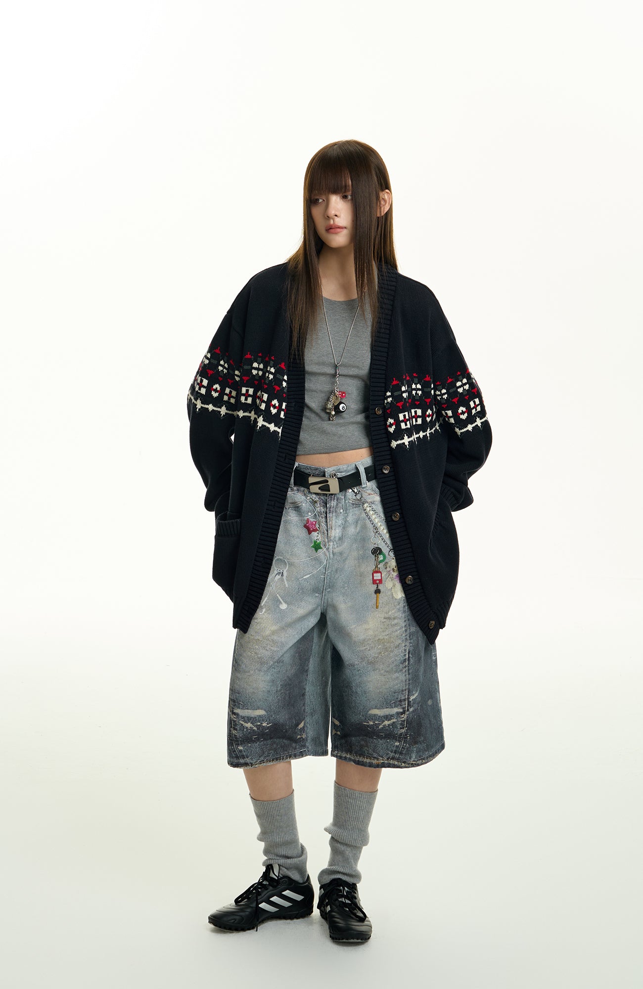 TGNS Distressed Chain Graphic Oversized Jorts