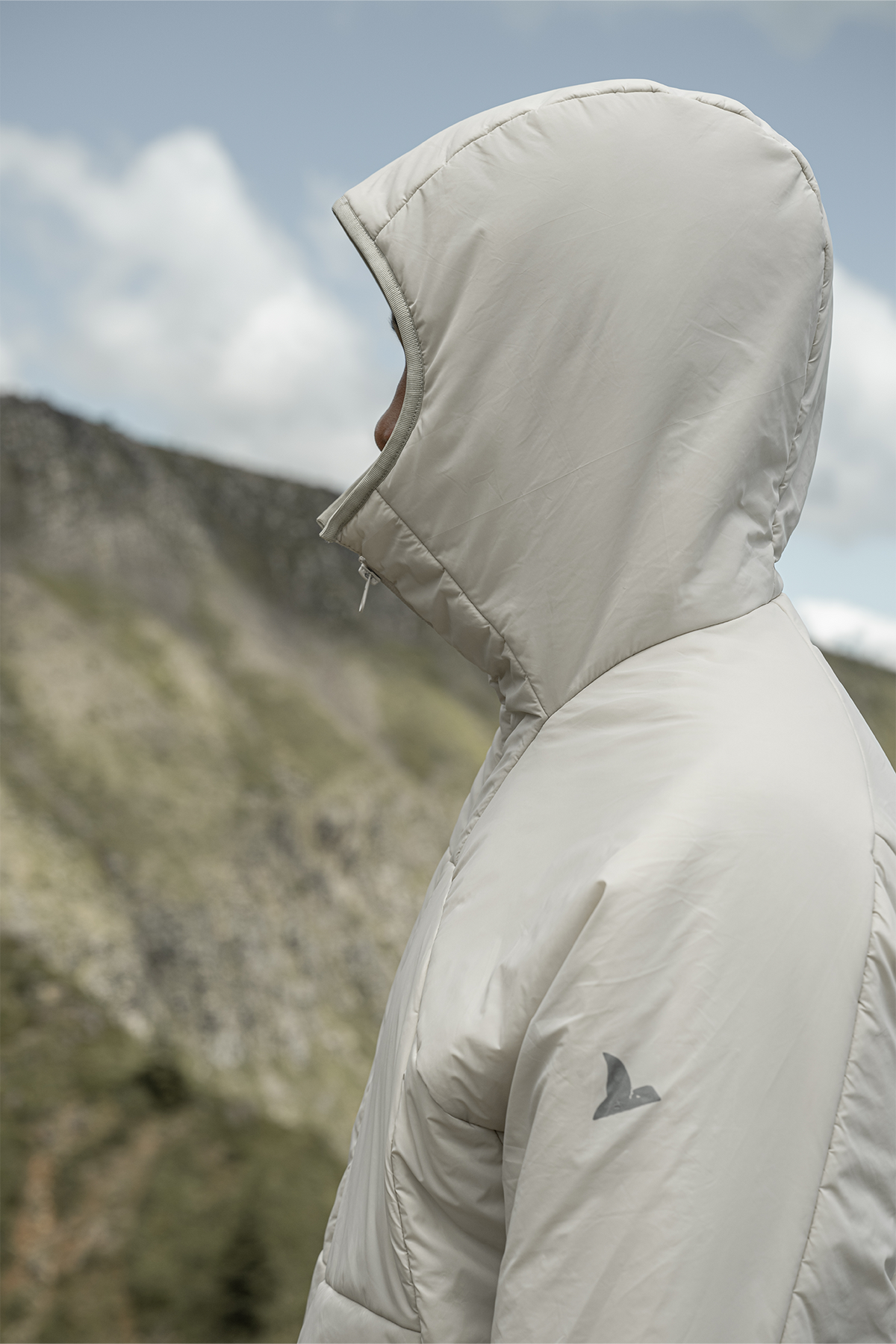 HALCYON Lightweight Hooded Puffer Jacket, premium urban and streetwear designers apparel on PROJECTISR.com, HALCYON
