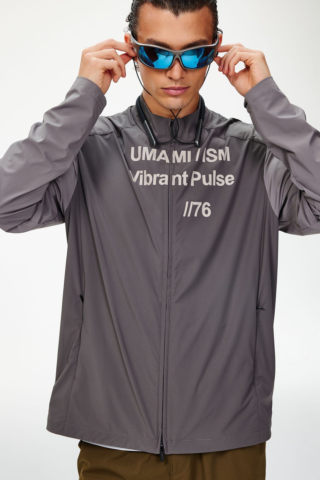 UMAMIISM Slogan Contrast Sleeve Mock Neck UV Protection Jacket, premium urban and streetwear designers apparel on PROJECTISR.com, UMAMIISM
