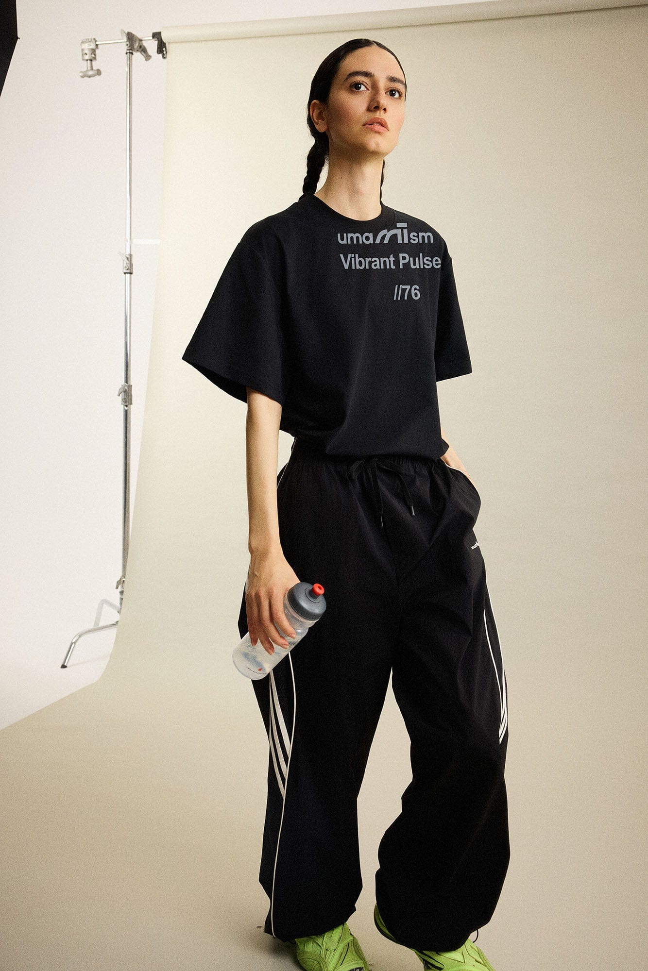 UMAMIISM Contrast Slogan Cooling T-Shirt, premium urban and streetwear designers apparel on PROJECTISR.com, UMAMIISM