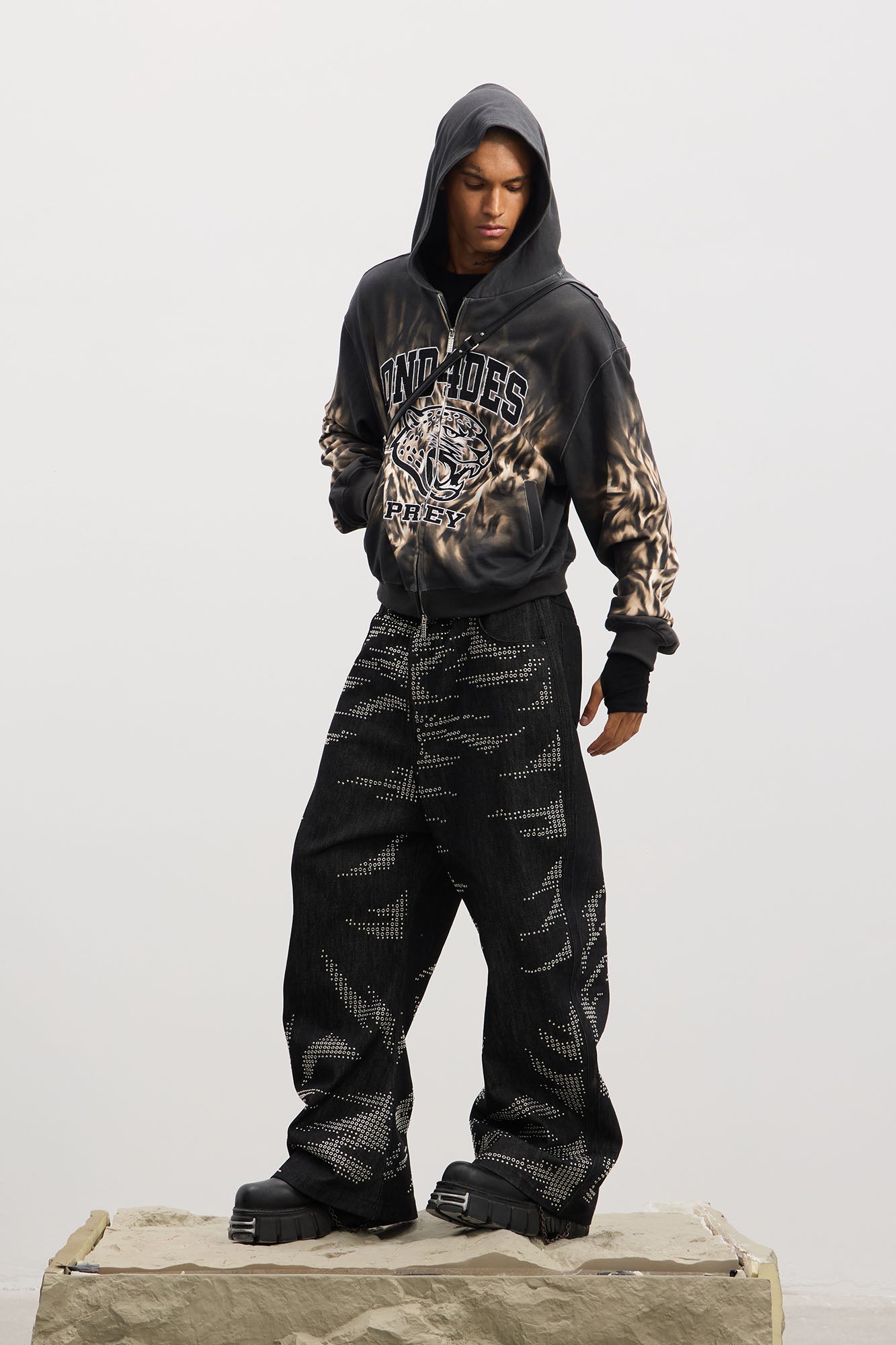 DND4DES Tiger Embroidered Zip-Up Hoodie, premium urban and streetwear designers apparel on PROJECTISR.com, DND4DES