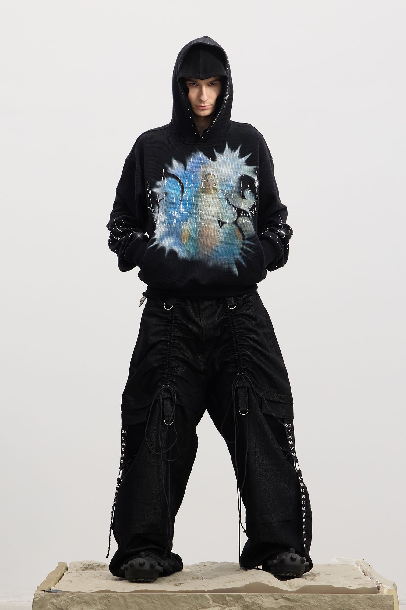 DND4DES Drawstring Ruched Coated Cargo Jeans