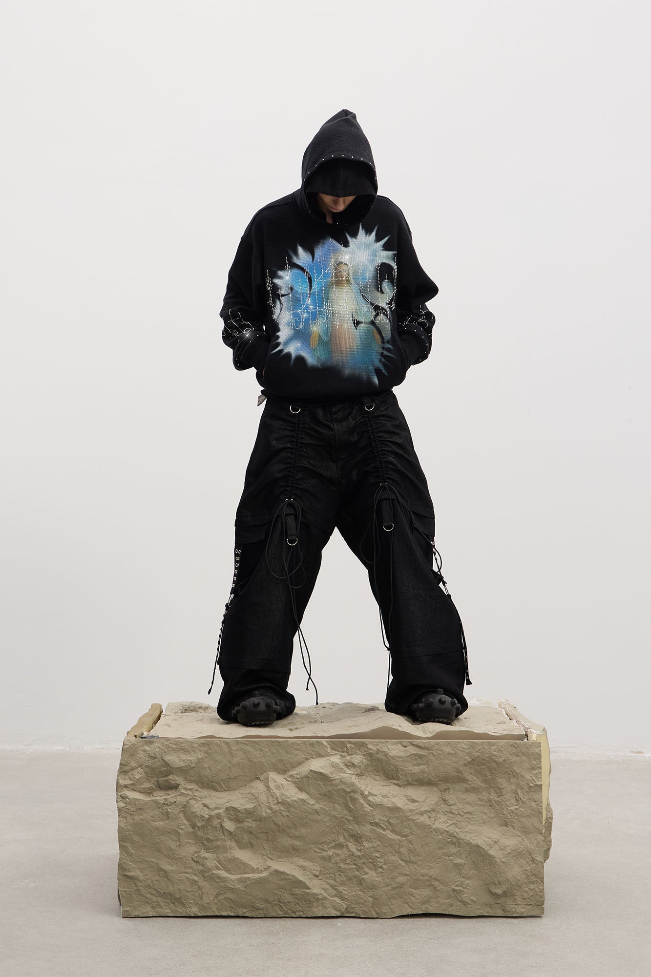 DND4DES Virgin Mary Graphic Rhinestone Hoodie