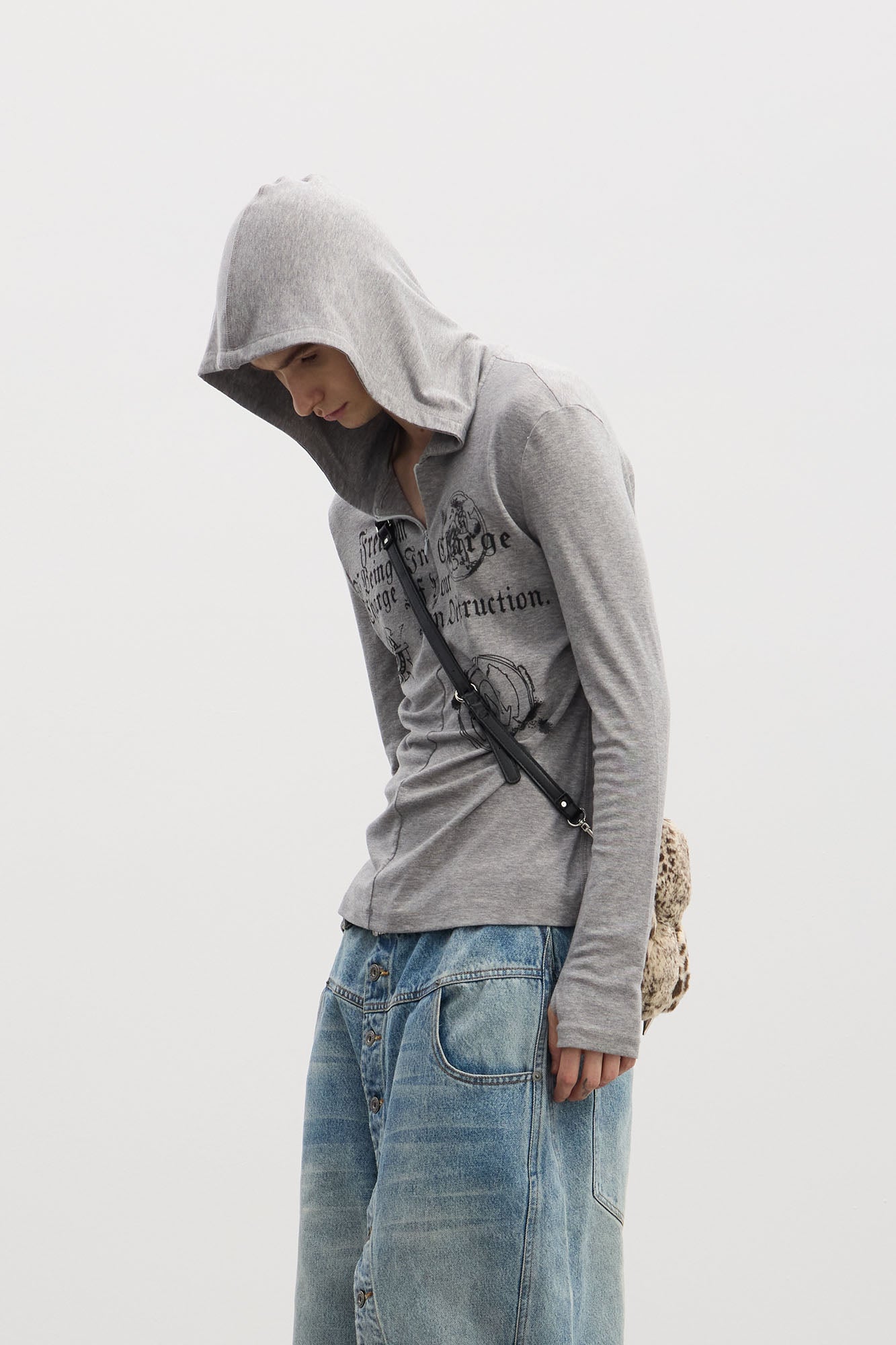 DND4DES Gothic Graphic Slim Zip-Up Hoodie