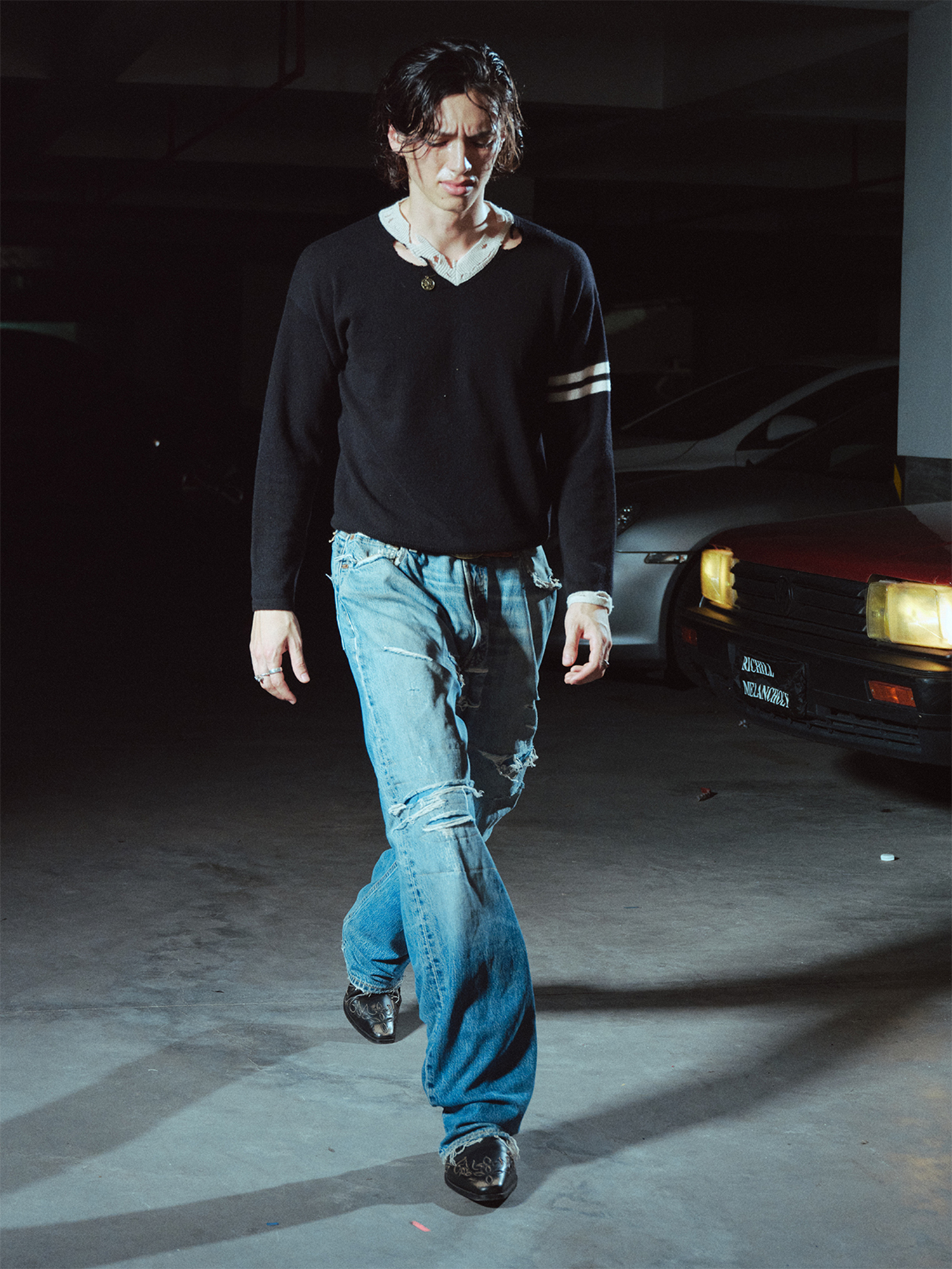RICHILL Distressed V-Neck Coin-Button Wool Sweater