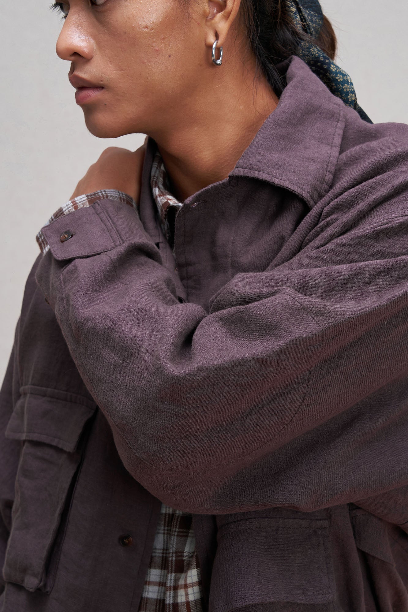 UNLIMITED MOTE Multi-Pocket Linen Shirt