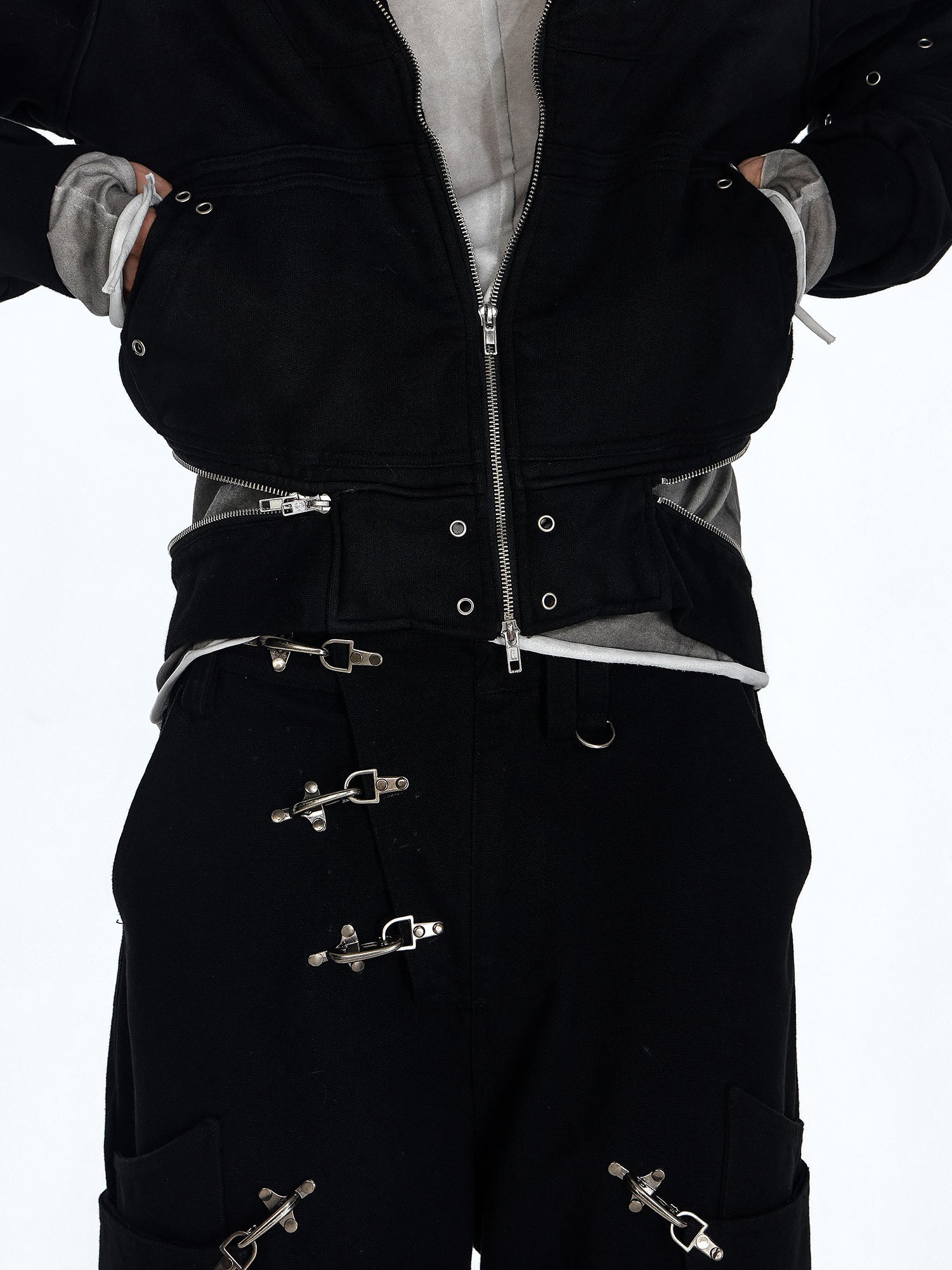 FLYERRER Detachable Faux-Fur Trim Cropped Jacket