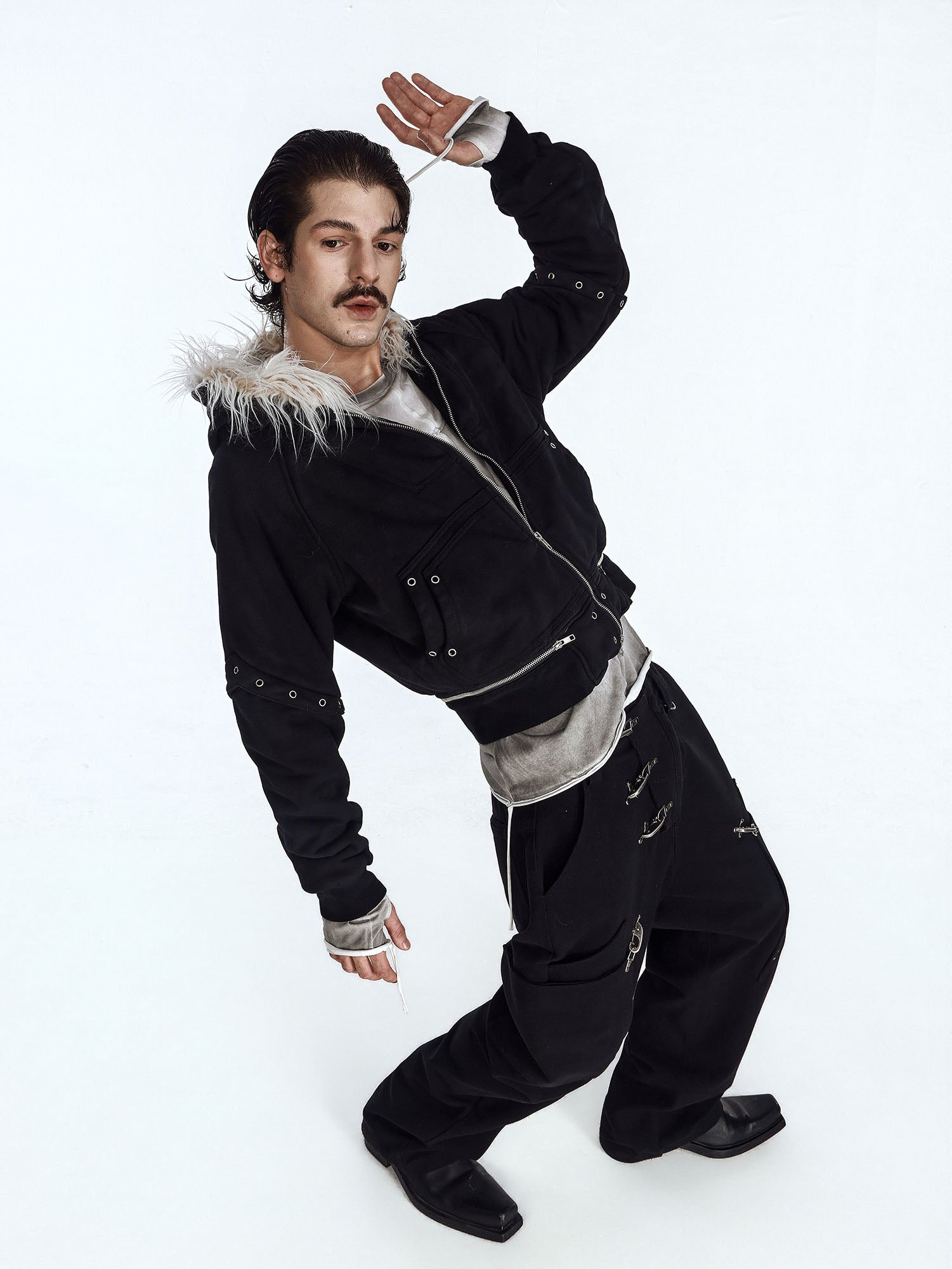 FLYERRER Detachable Faux-Fur Trim Cropped Jacket