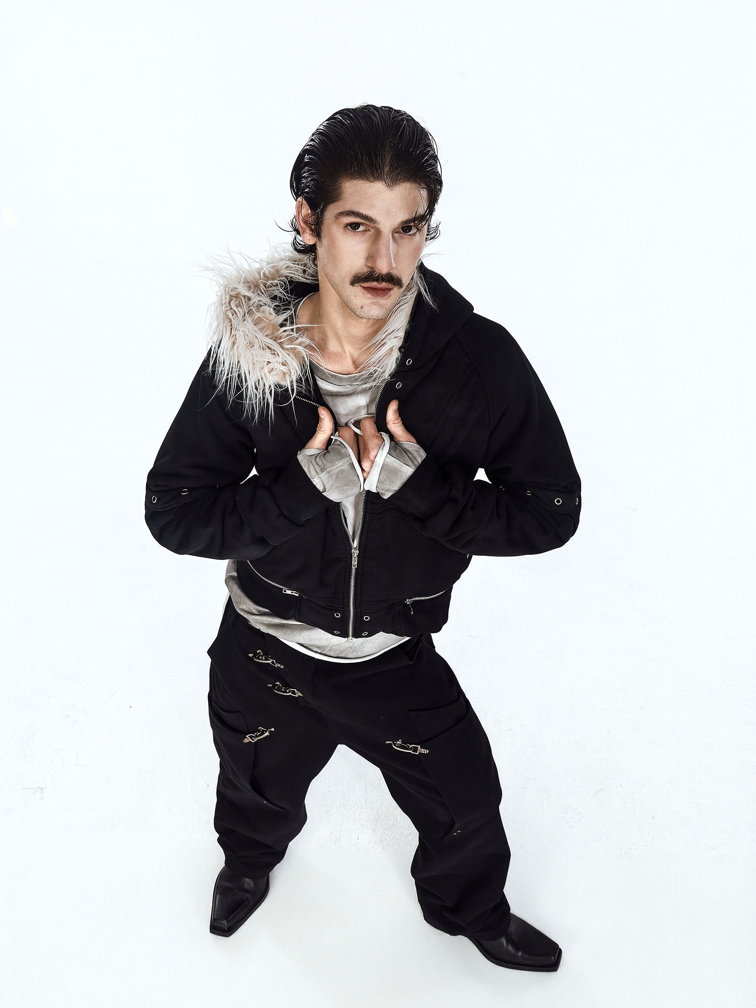 FLYERRER Detachable Faux-Fur Trim Cropped Jacket