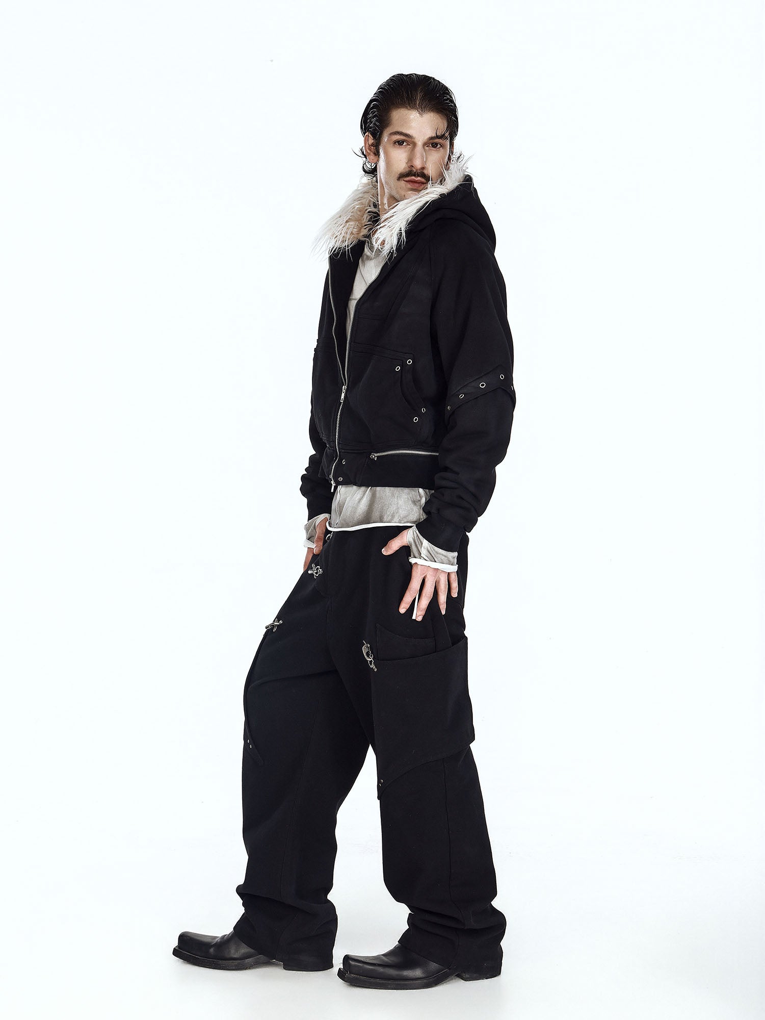 FLYERRER Detachable Faux-Fur Trim Cropped Jacket