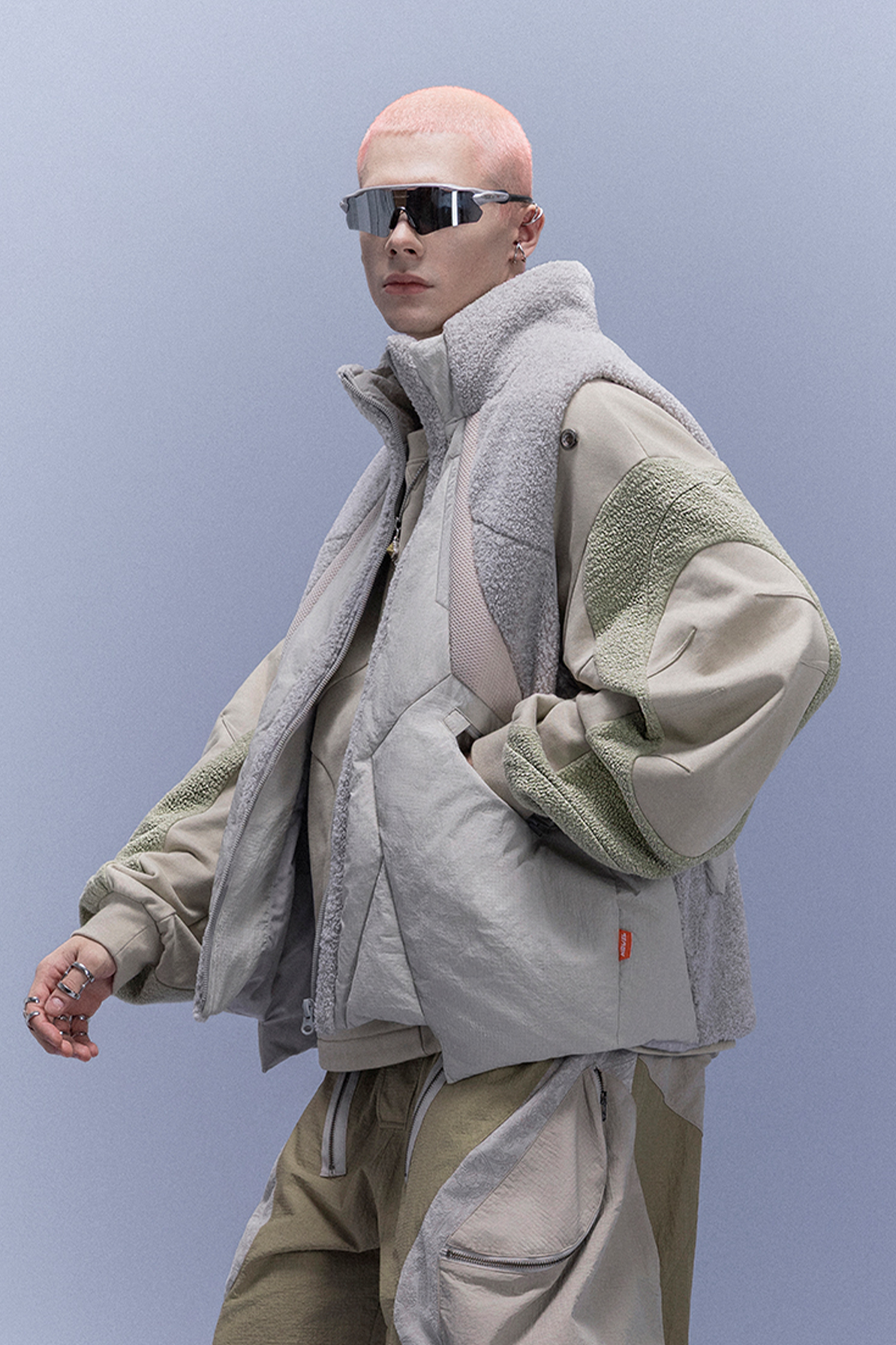 XIPHEVIL High-Neck Fleece-Panel Vest Light Gray