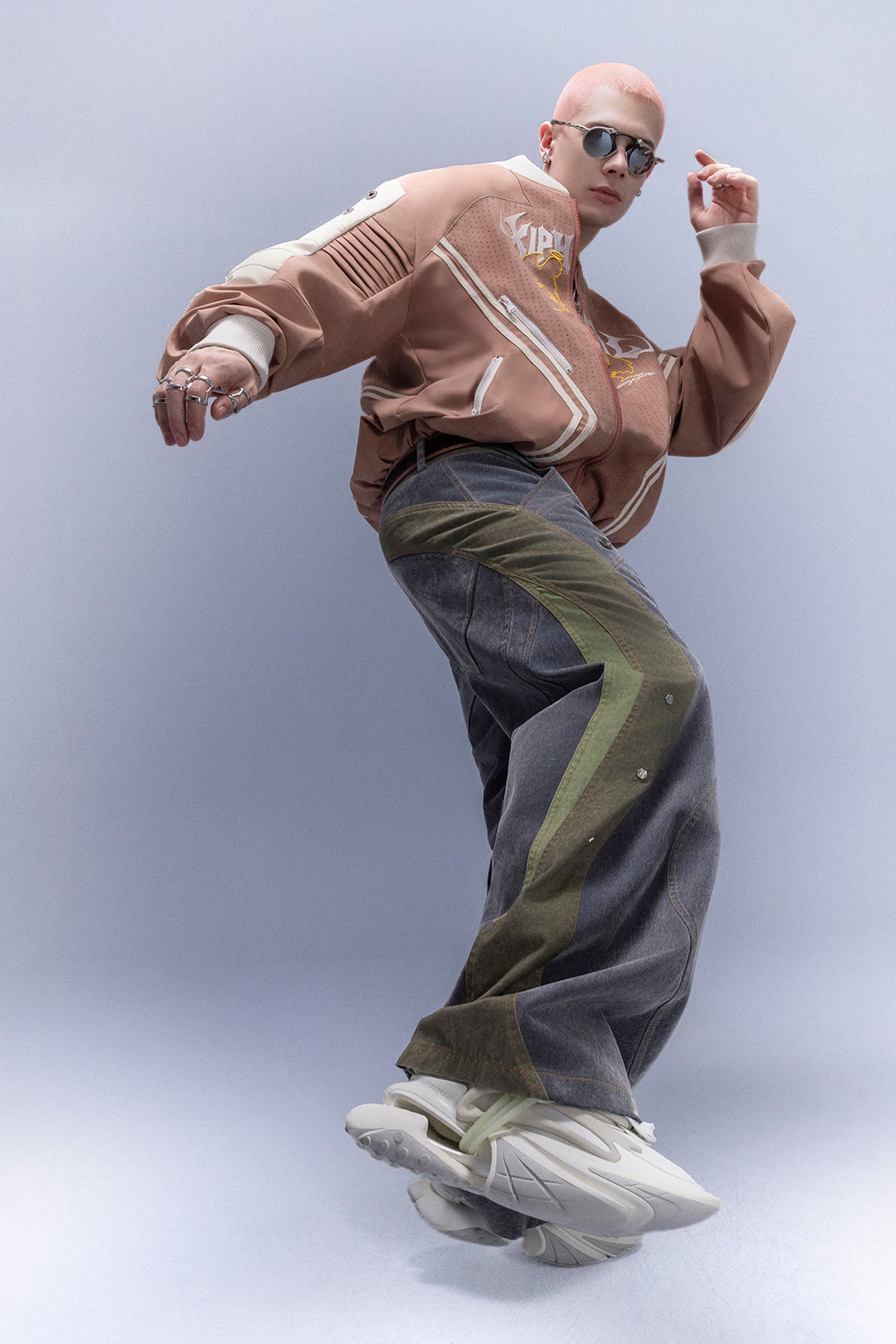 XIPHEVIL Faux Suede Embroidered LOGO Bomber Brown