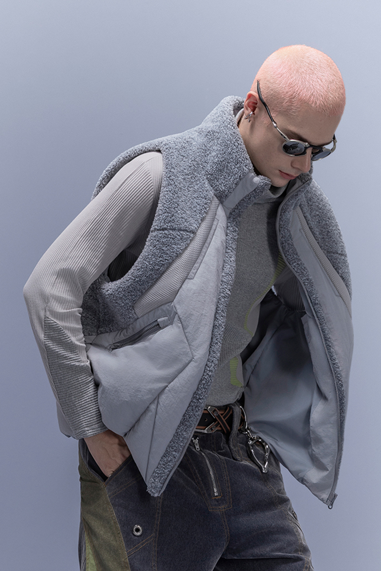 XIPHEVIL High-Neck Fleece-Panel Vest Dark Gray