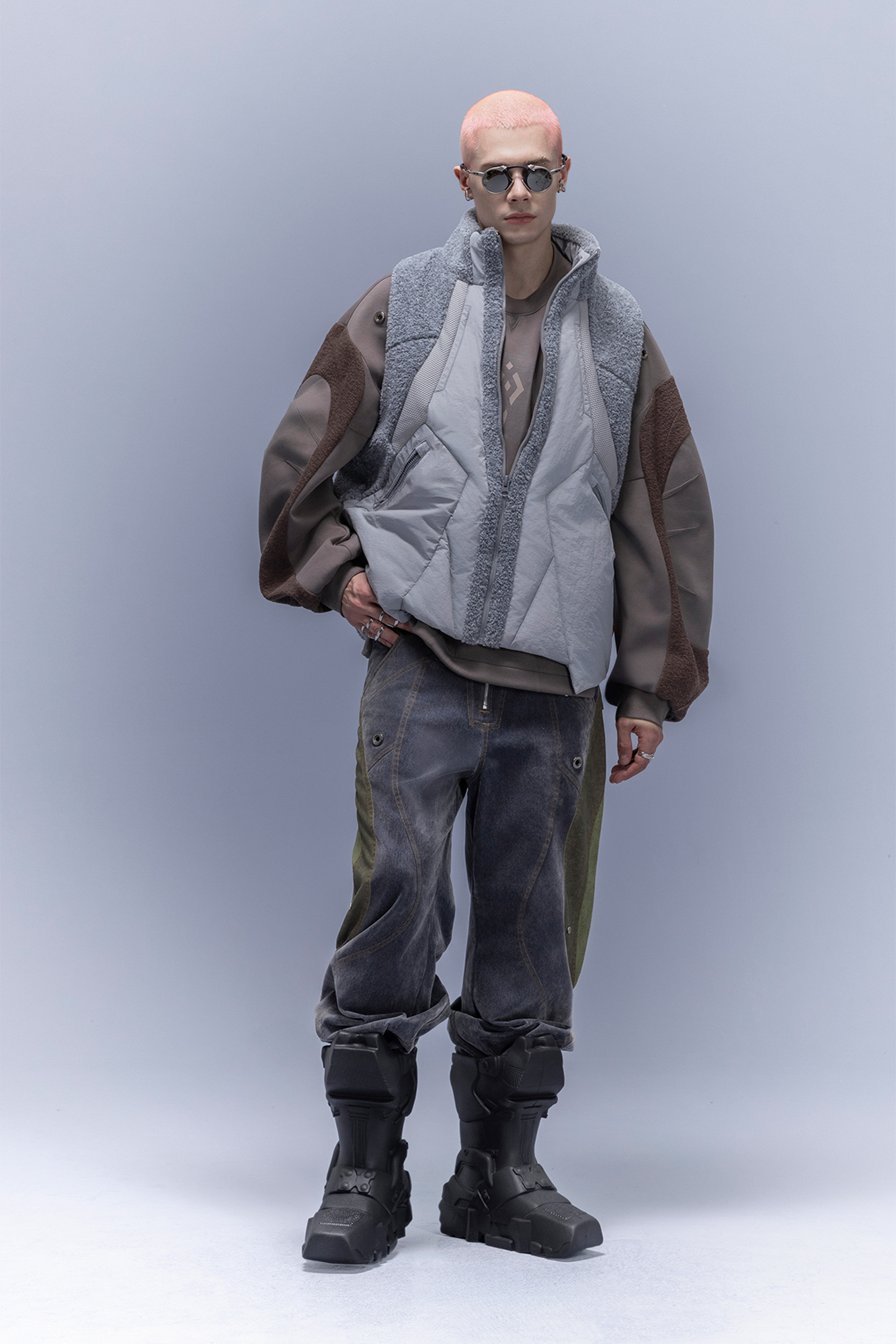 XIPHEVIL High-Neck Fleece-Panel Vest Dark Gray