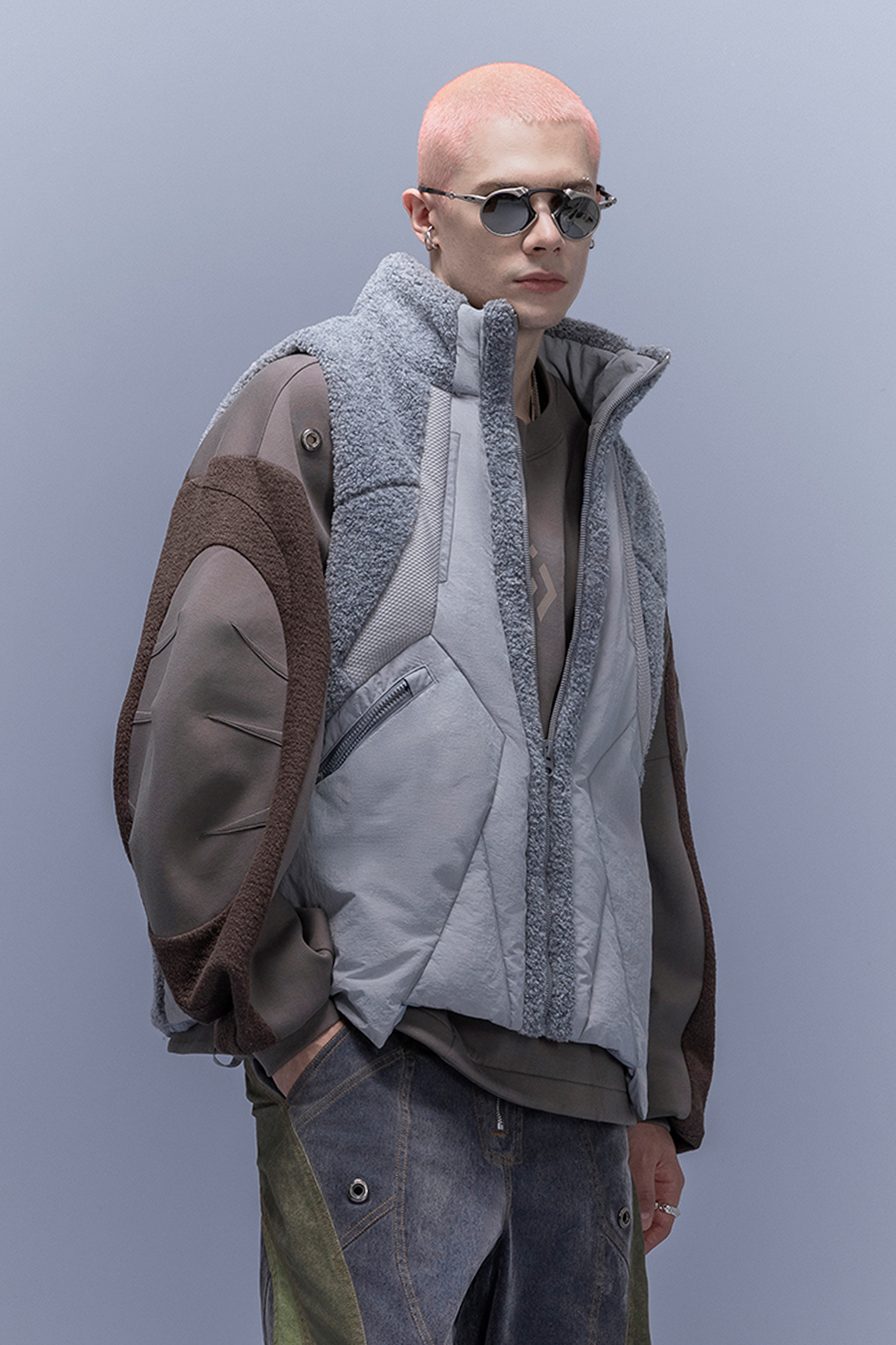 XIPHEVIL High-Neck Fleece-Panel Vest Dark Gray