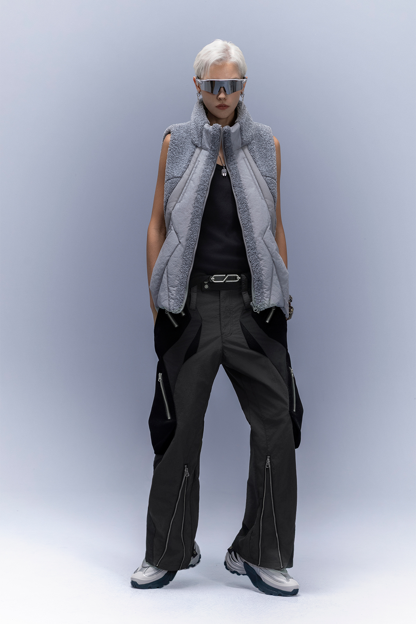 XIPHEVIL High-Neck Fleece-Panel Vest Dark Gray