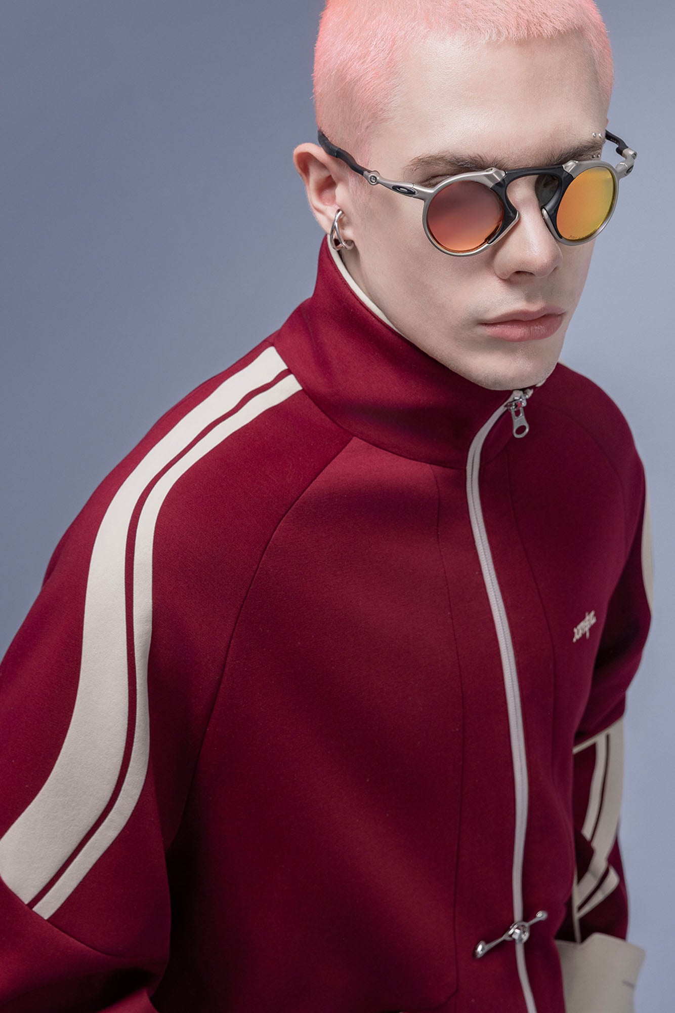 XIPHEVIL Contrast-Paneled Raglan Track Jacket Red