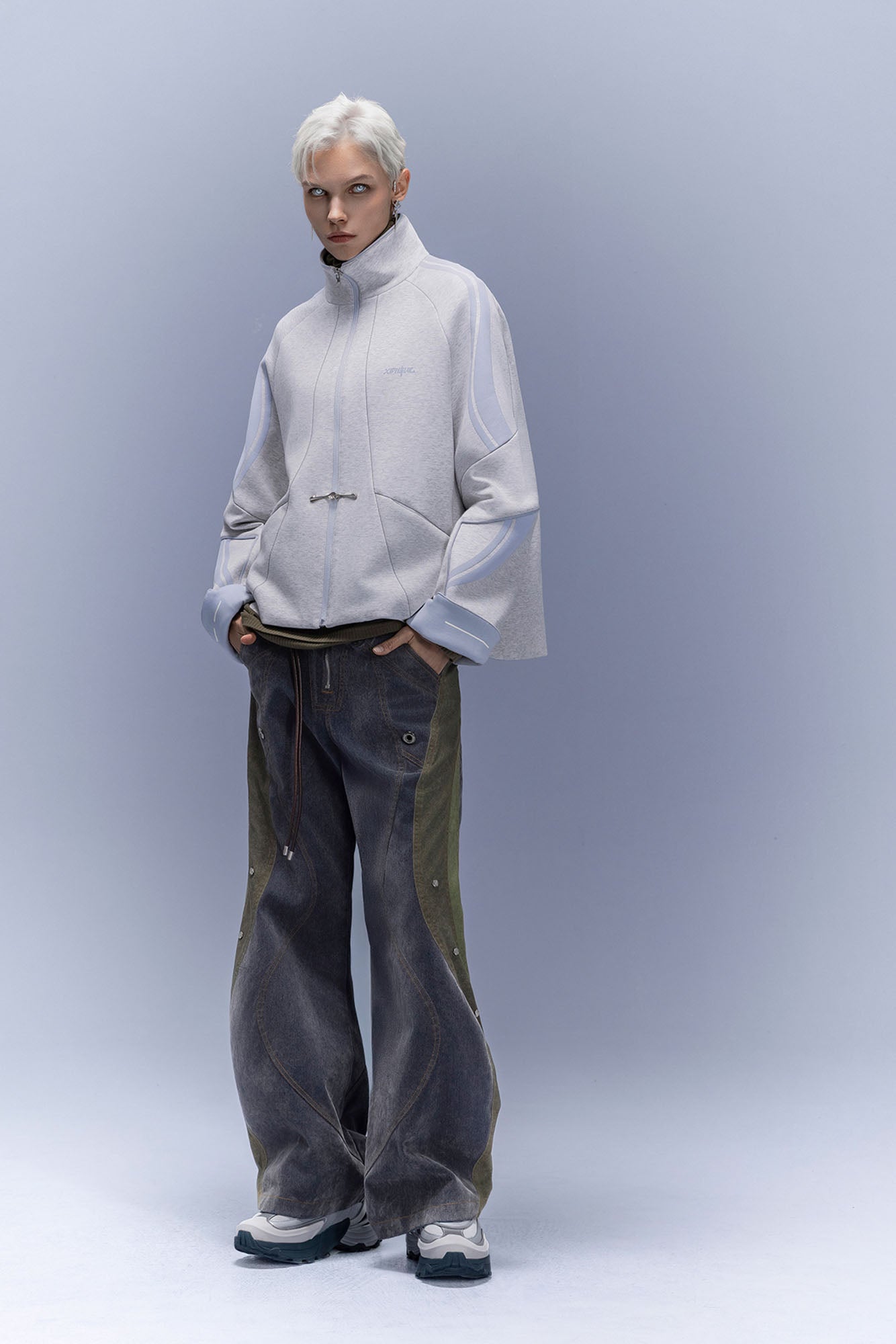 XIPHEVIL Contrast-Paneled Raglan Track Jacket White