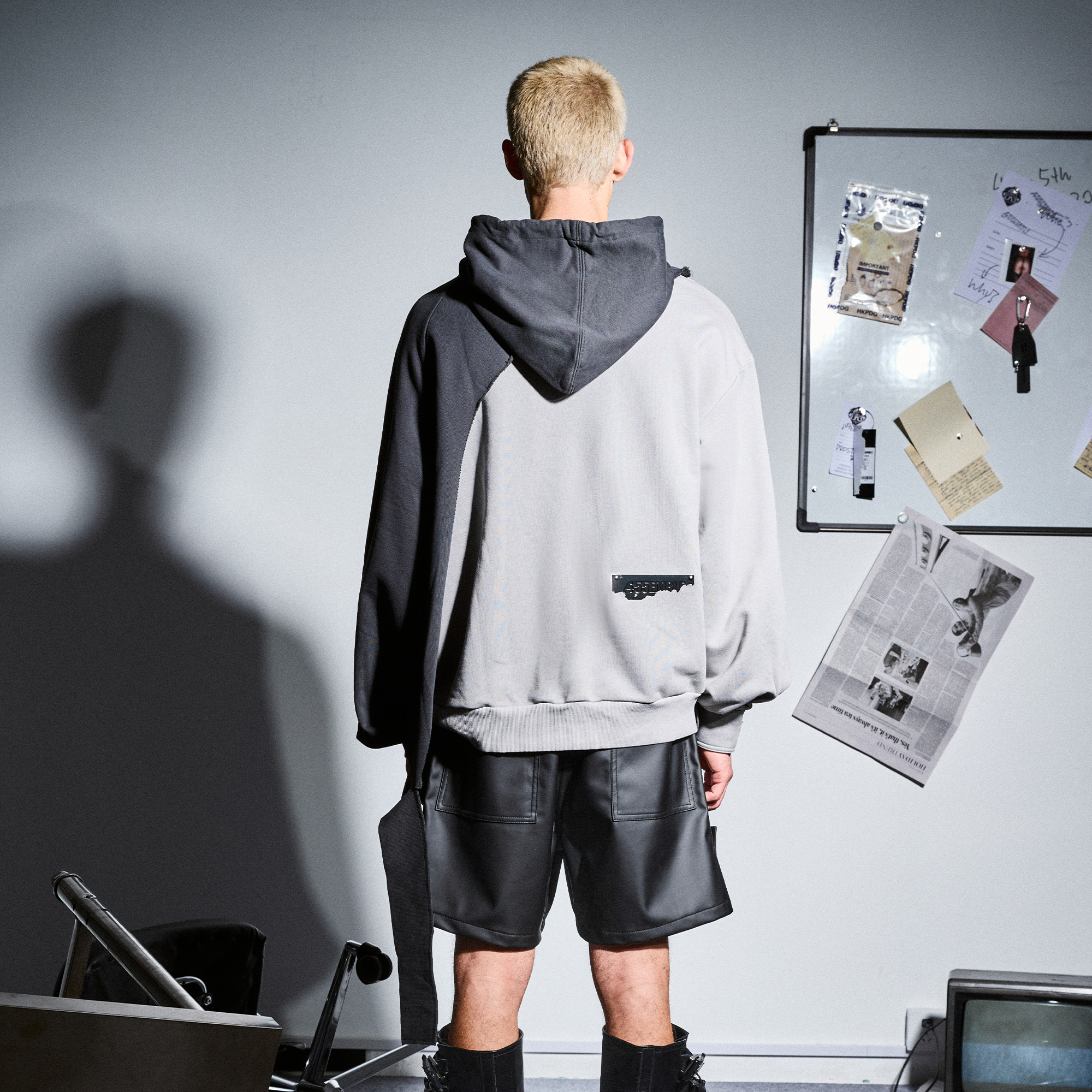 455EMBLE Distressed Spliced Contrast Hoodie