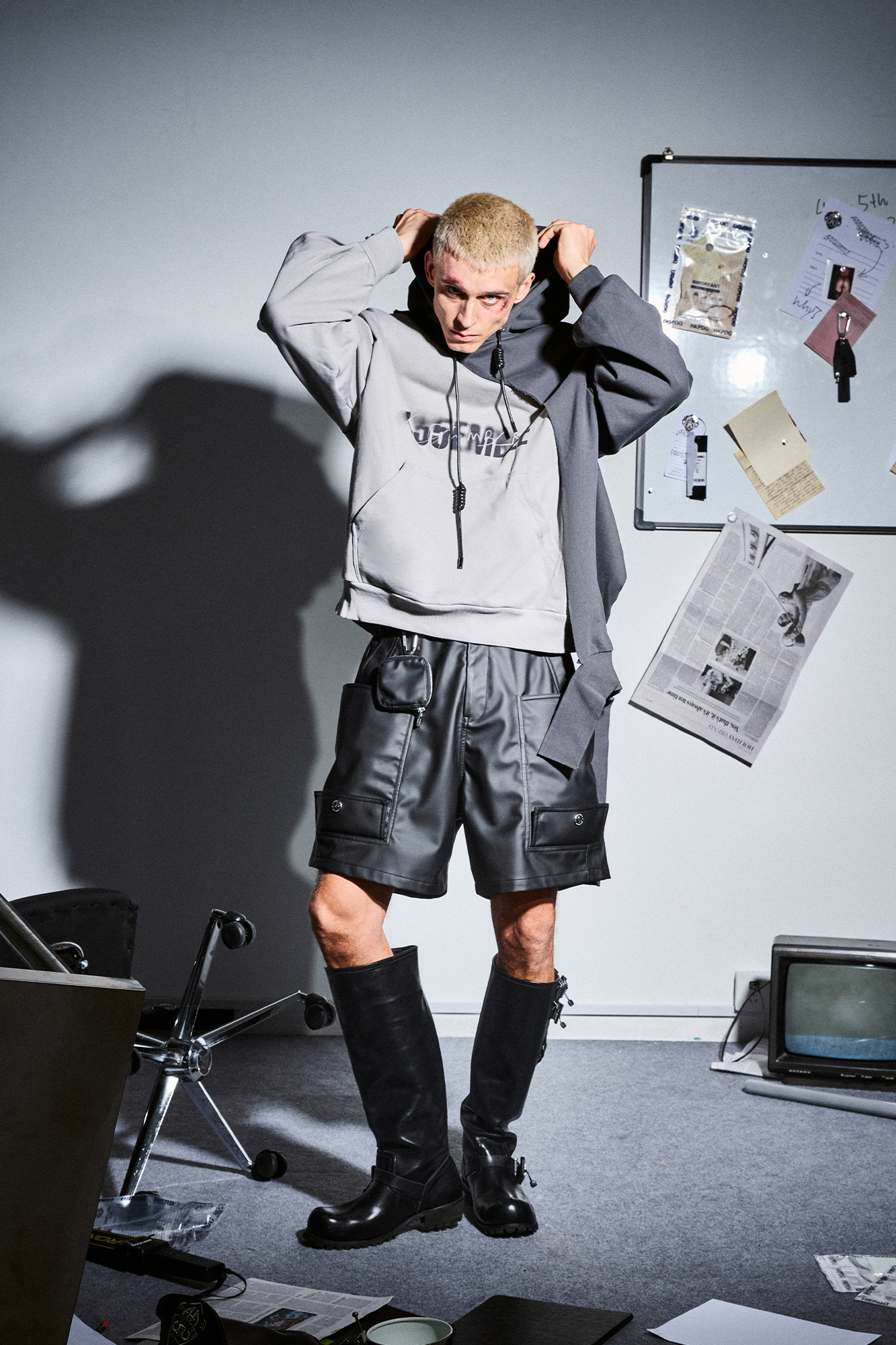 455EMBLE Distressed Spliced Contrast Hoodie