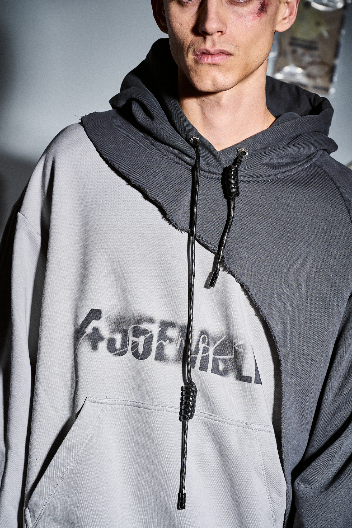 455EMBLE Distressed Spliced Contrast Hoodie