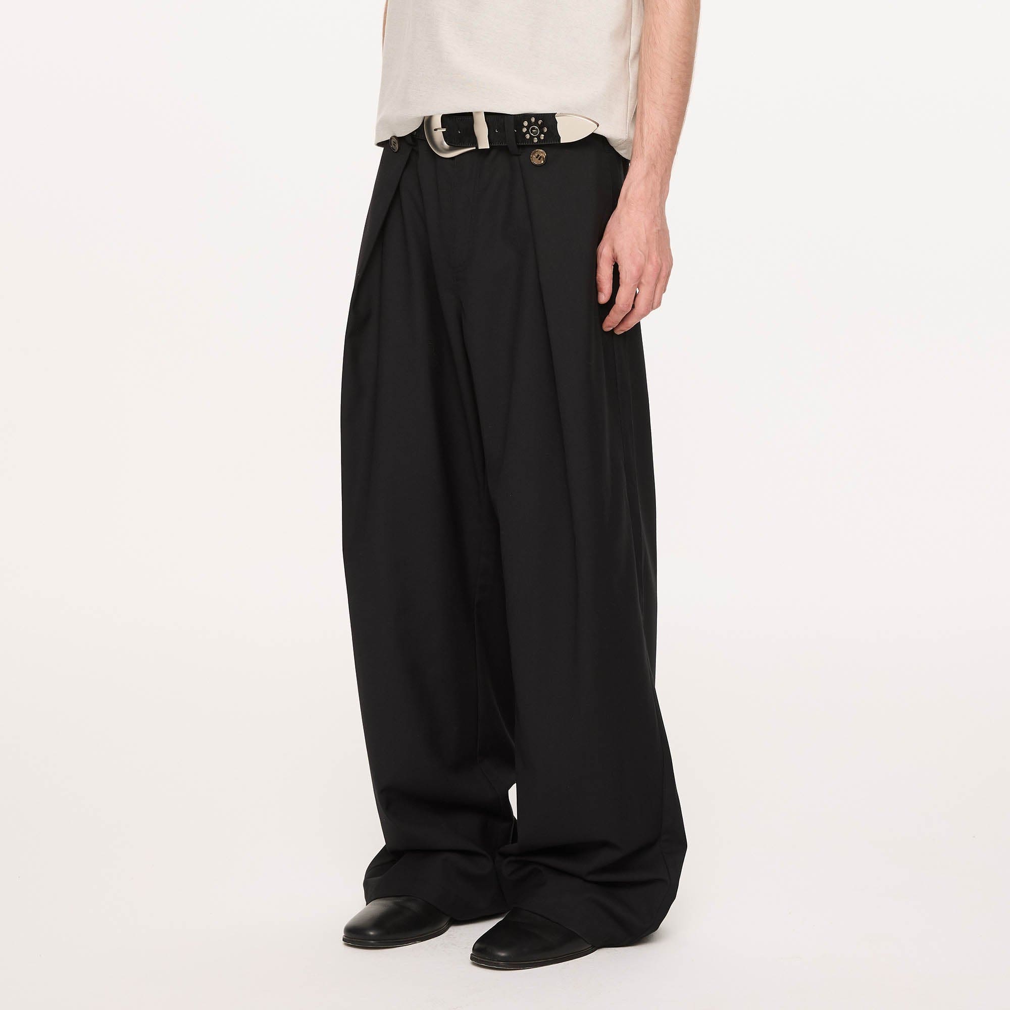 KREATE Inverted Pleats Wide-Leg Trousers