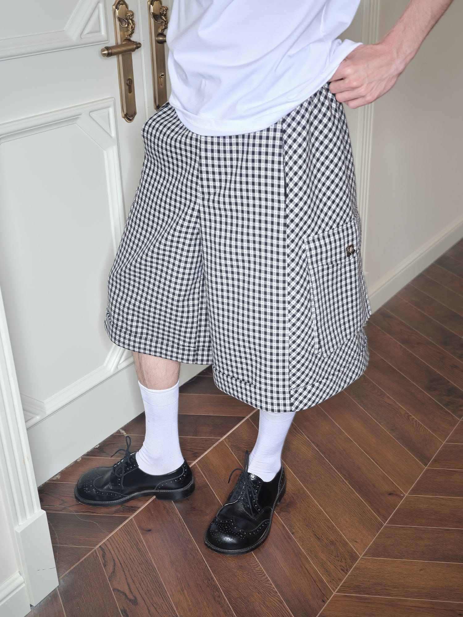 SOURPLUM Retro Gingham Spliced Oversized Shorts, premium urban and streetwear designers apparel on PROJECTISR.com, SOURPLUM
