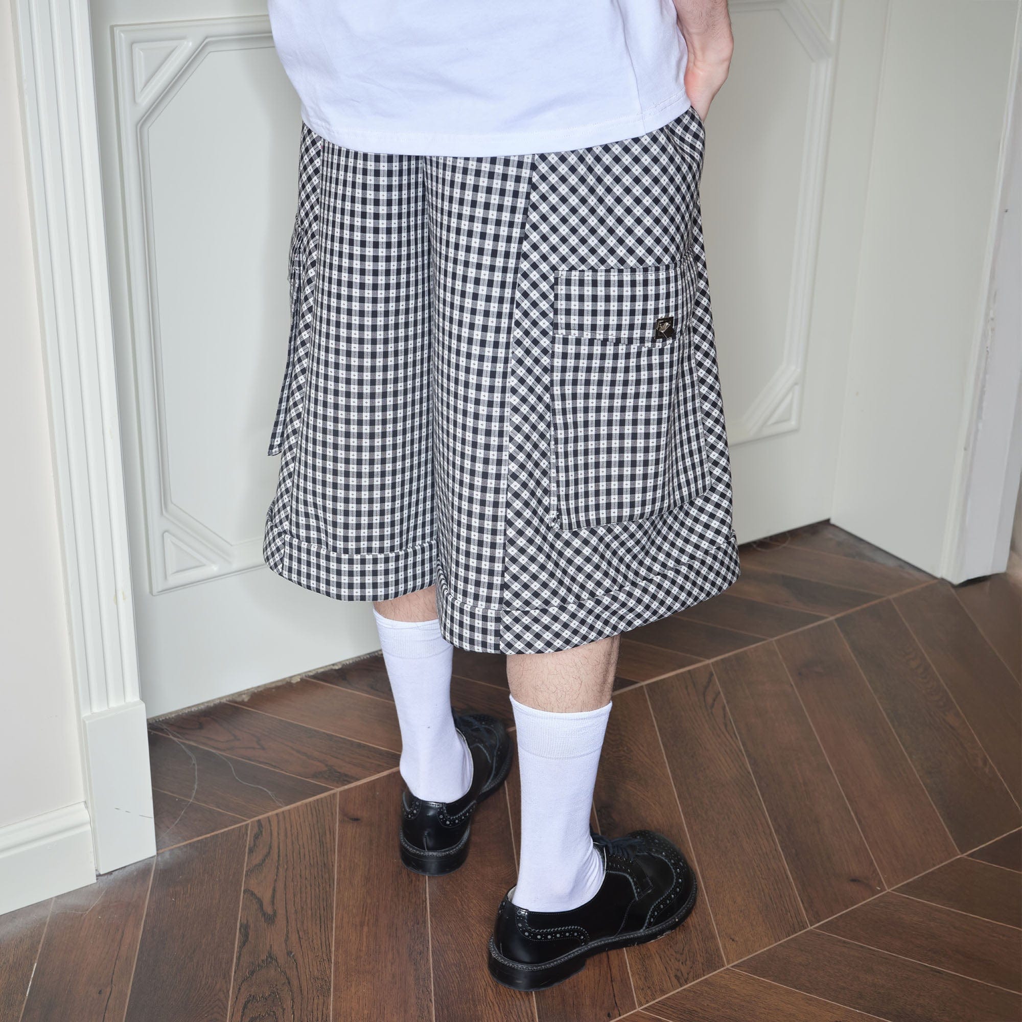 SOURPLUM Retro Gingham Spliced Oversized Shorts, premium urban and streetwear designers apparel on PROJECTISR.com, SOURPLUM