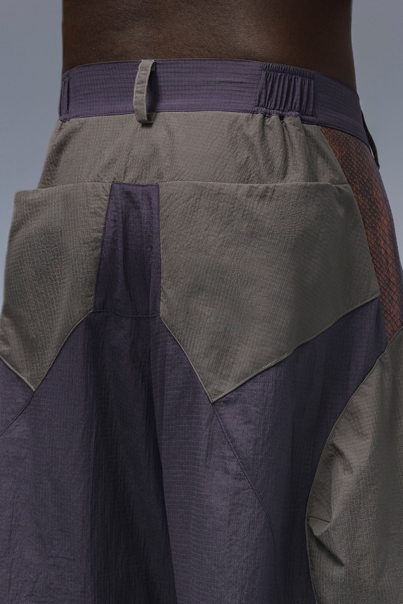 XIPHEVIL Snake Skin Contrast Panel Multi-Pocket Shorts, premium urban and streetwear designers apparel on PROJECTISR.com, XIPHEVIL