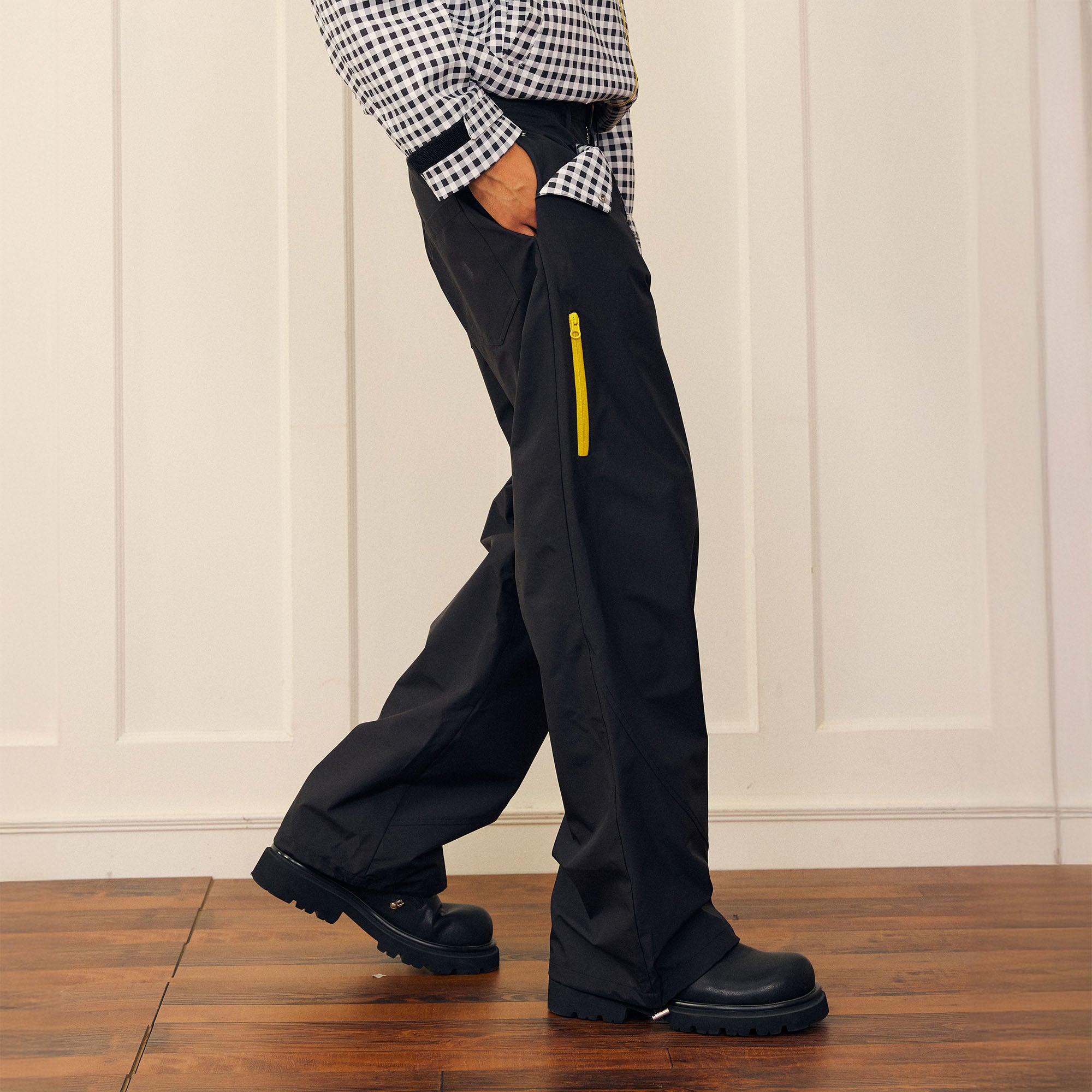 DONSMOKE Check Pocket Teflon Windproof Pants