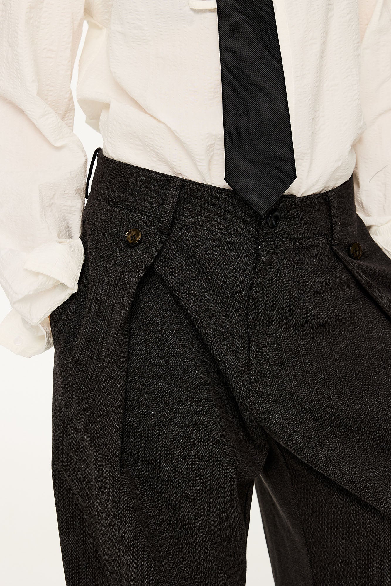 KREATE Modern Pinstriped Pleated Wide-Leg Trousers