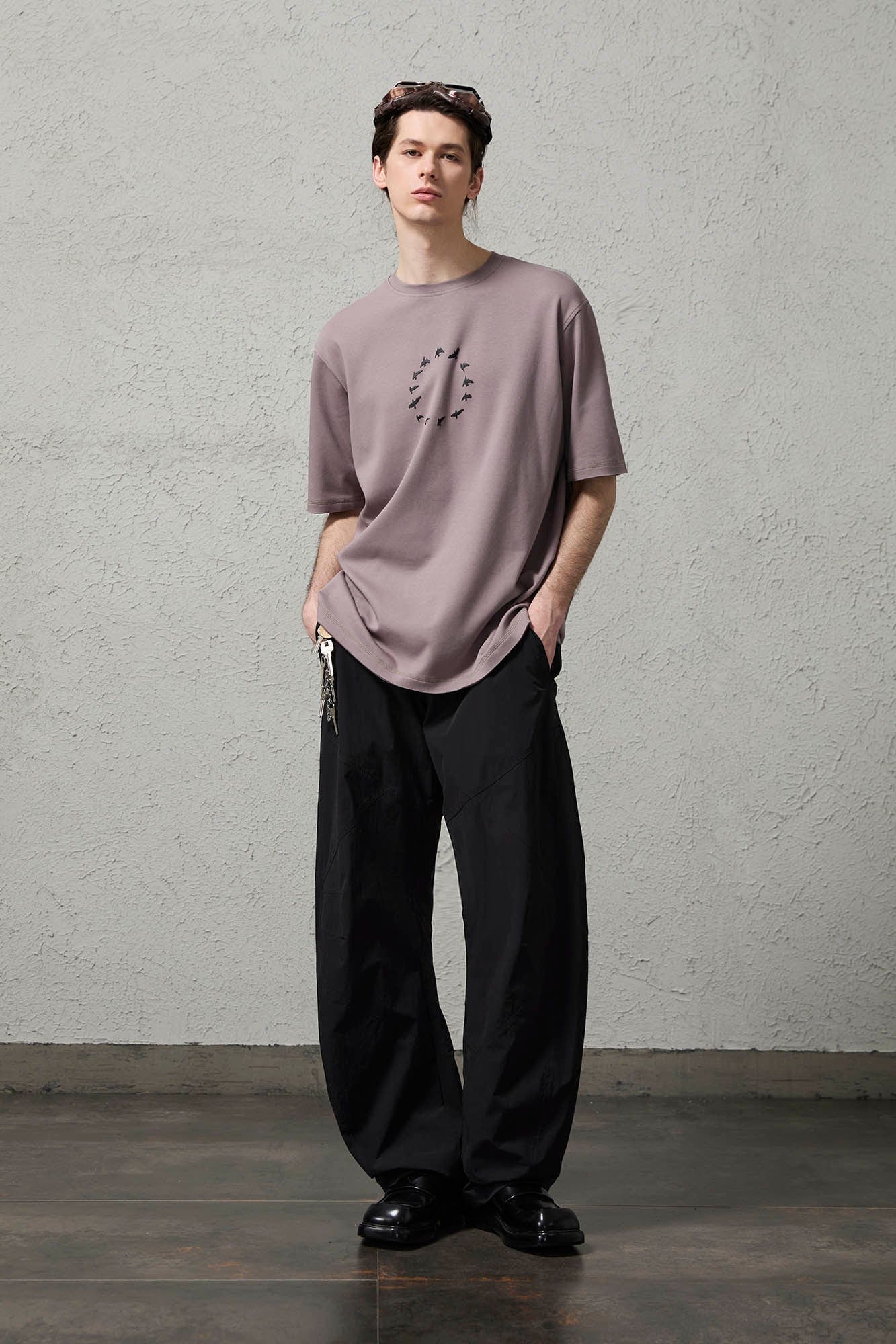 ORGANIC EMOTION Bird-Loop Adjustable Button Back T-Shirt