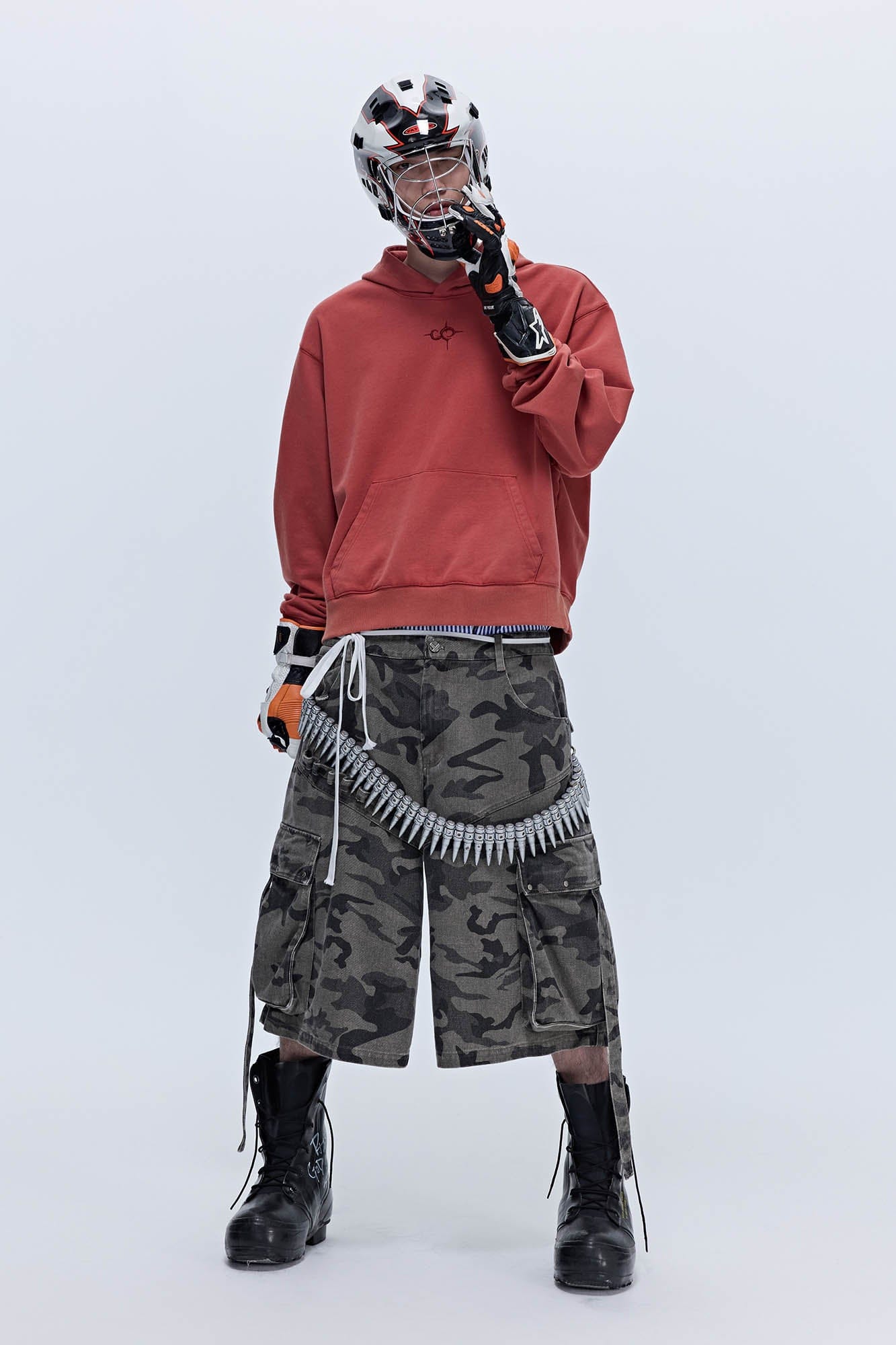 SAVAGEGROWTHWORLD Camo Spliced Multi-Pocket Shorts, premium urban and streetwear designers apparel on PROJECTISR.com, SAVAGEGROWTHWORLD