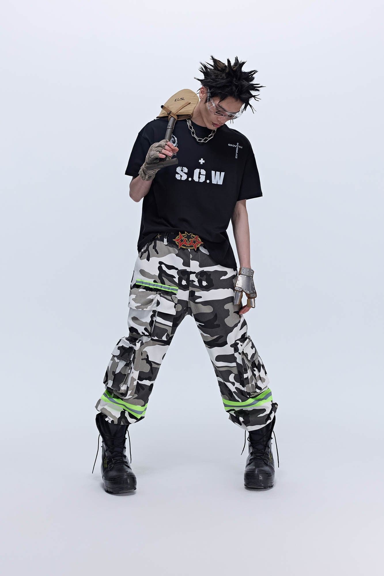 SAVAGEGROWTHWORLD Camo Reflective Multi-Pocket Cargo Pants, premium urban and streetwear designers apparel on PROJECTISR.com, SAVAGEGROWTHWORLD