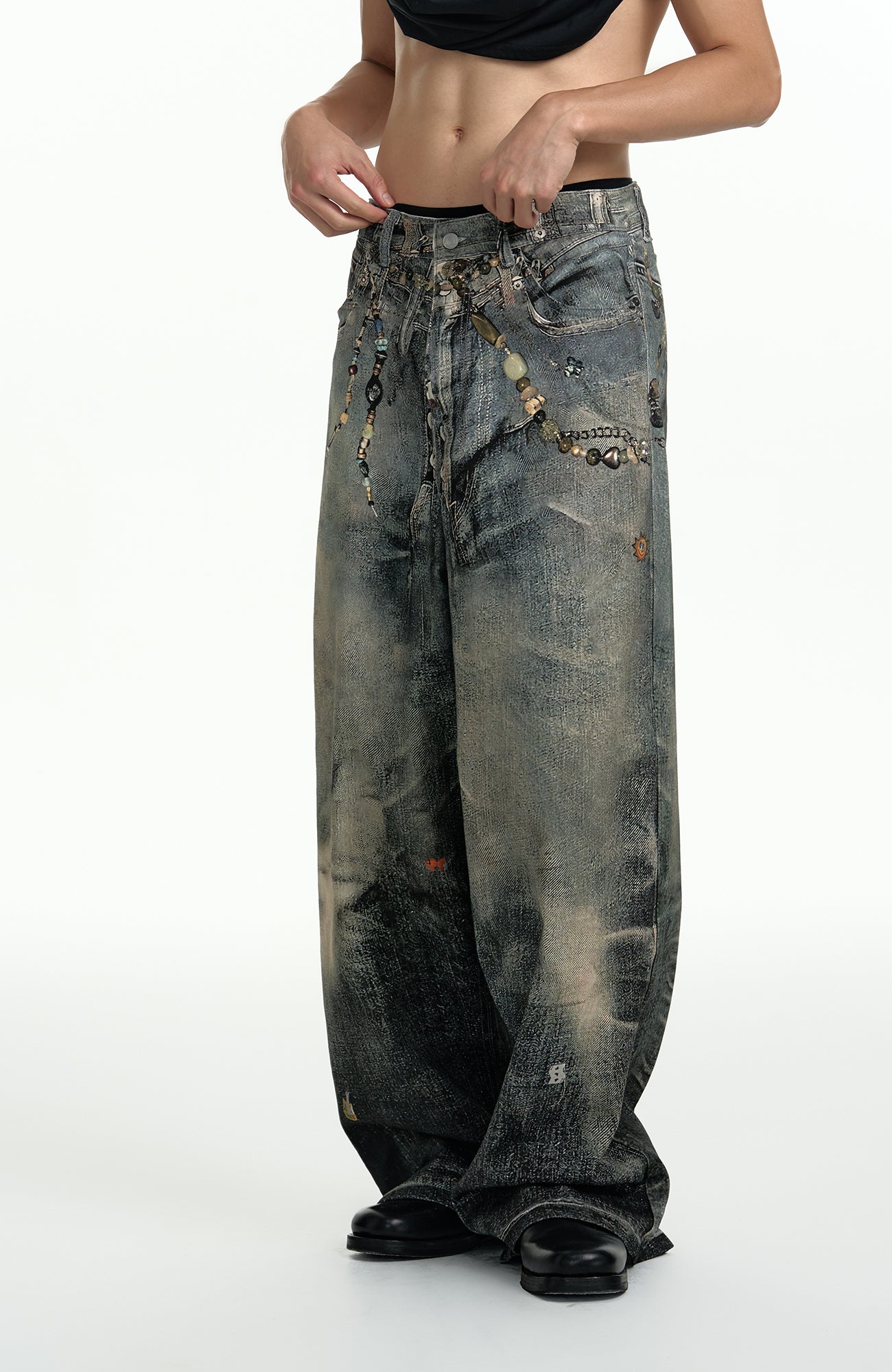 TGNS Beaded Graphic Distressed Oversized Jeans