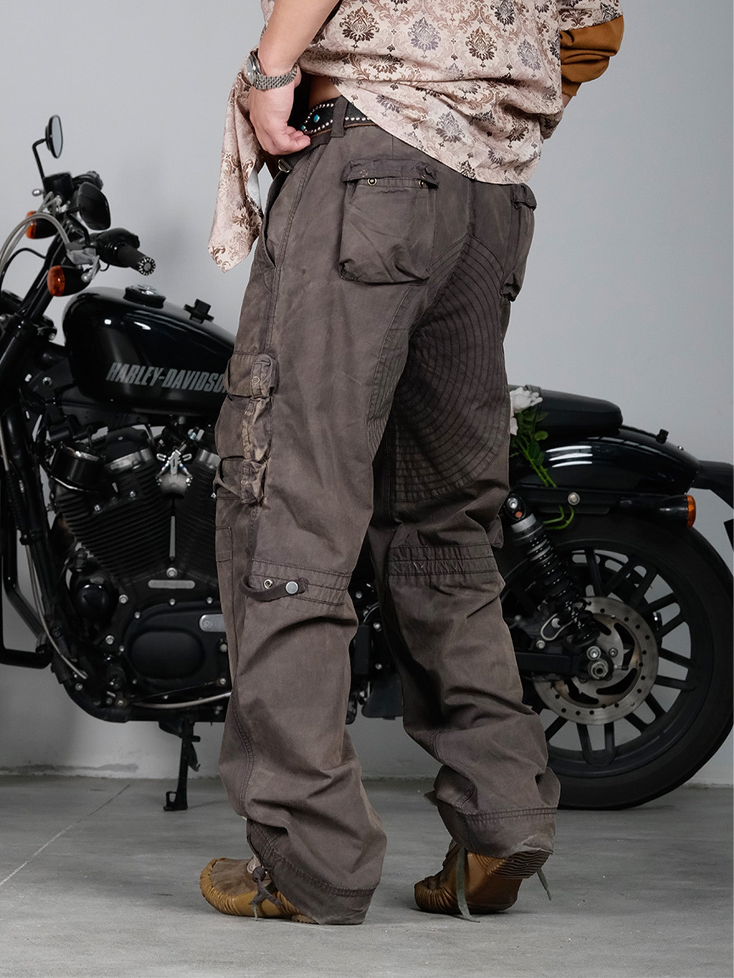 NEIGBORL Multi-Pocket Paratrooper Cargo Pants, premium urban and streetwear designers apparel on PROJECTISR.com, NEIGBORL