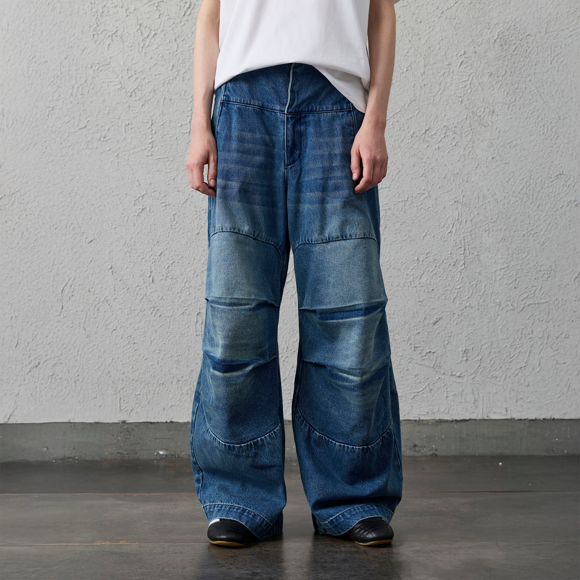 ORGANIC EMOTION Faded Wash Padded-Knee Jeans