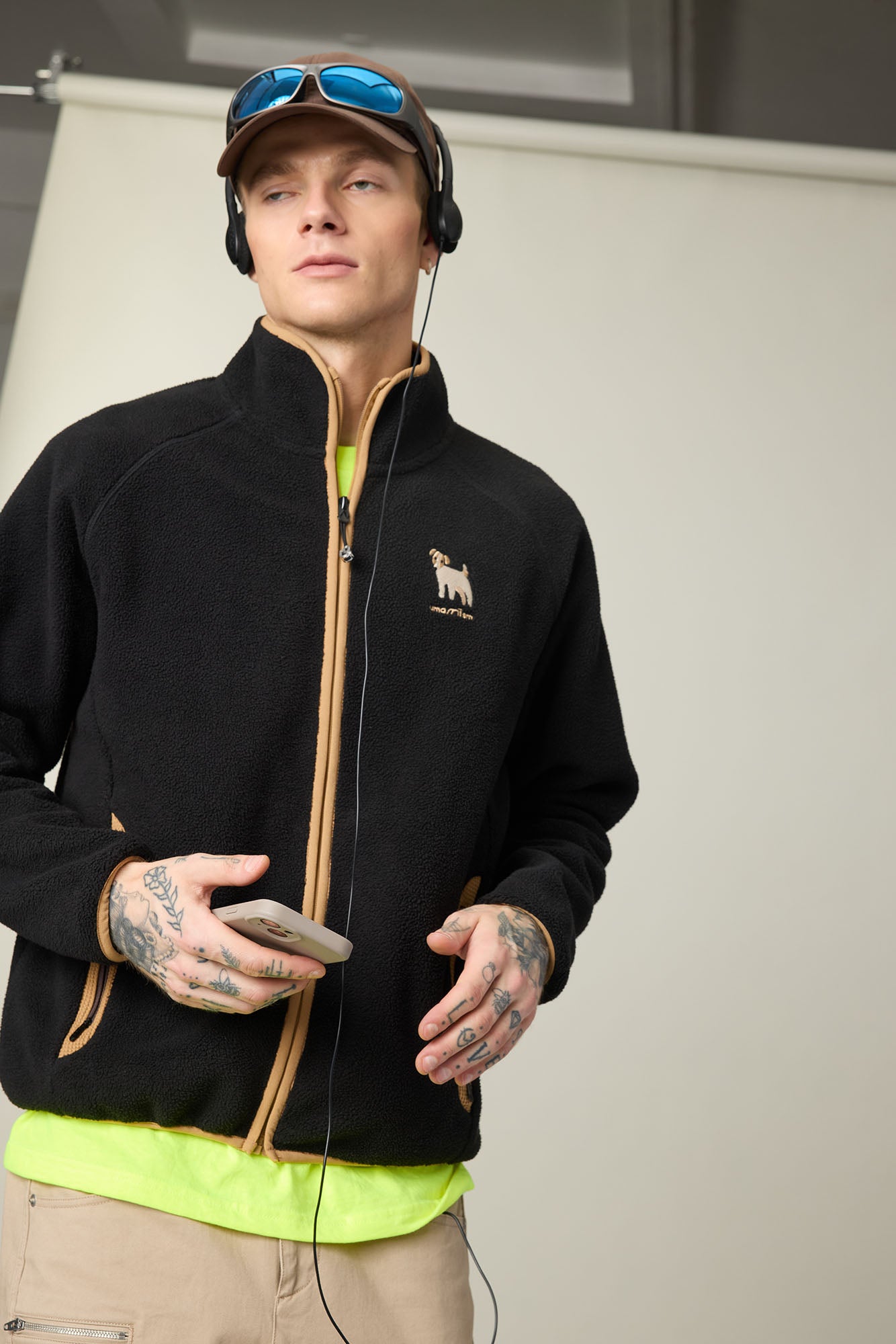 UMAMIISM Contrast Trim Fleece Jacket, premium urban and streetwear designers apparel on PROJECTISR.com, UMAMIISM