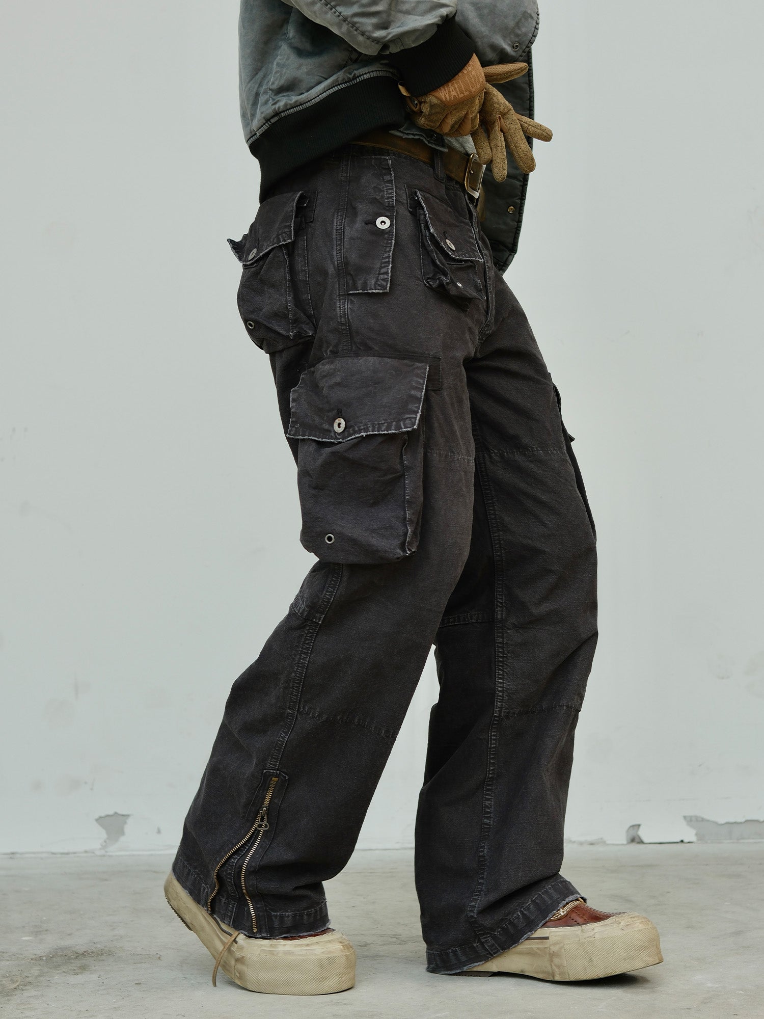 NEIGBORL Washed Distressed Multi-Pocket Cargo Pants, premium urban and streetwear designers apparel on PROJECTISR.com, NEIGBORL