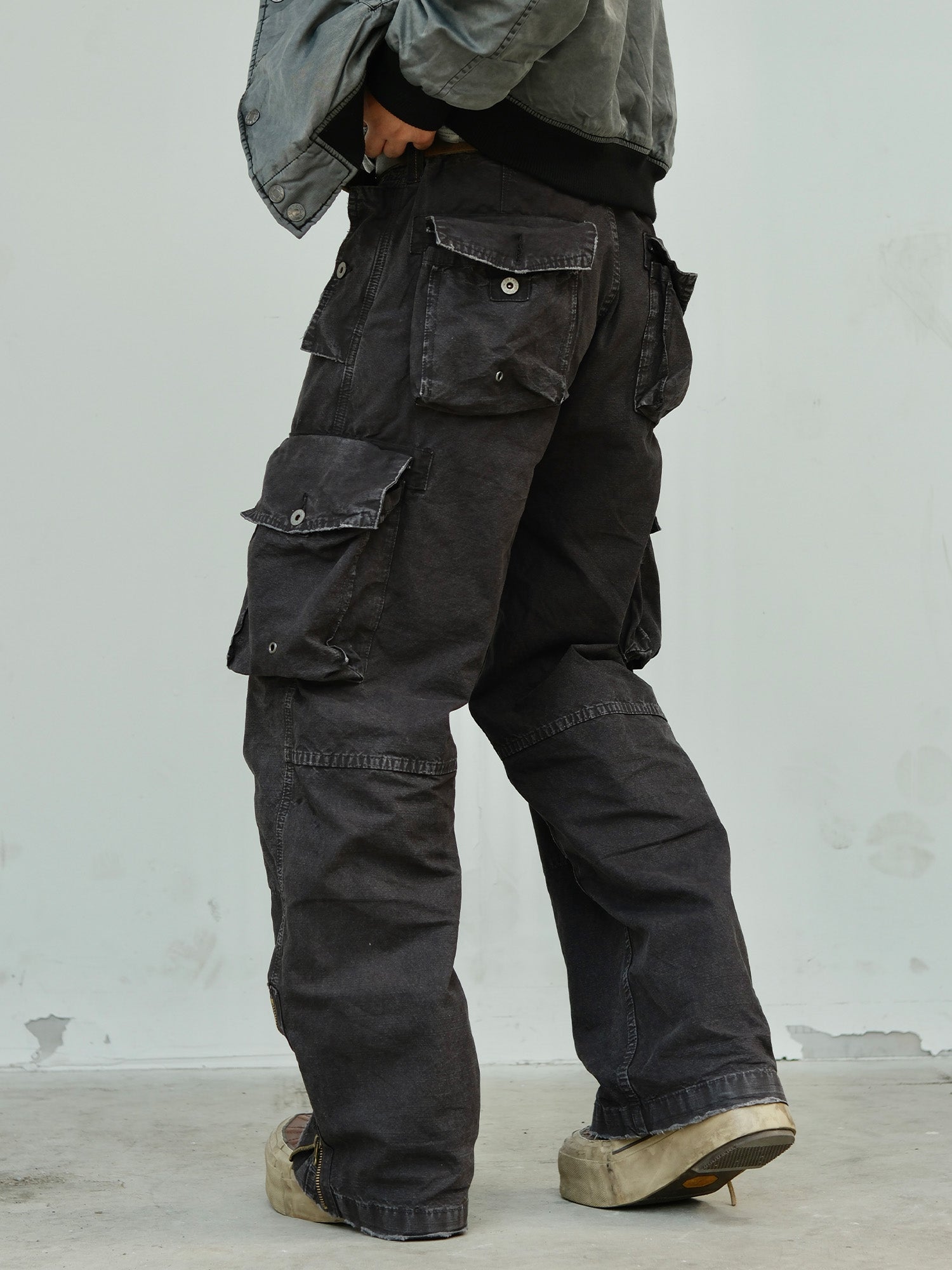 NEIGBORL Washed Distressed Multi-Pocket Cargo Pants, premium urban and streetwear designers apparel on PROJECTISR.com, NEIGBORL