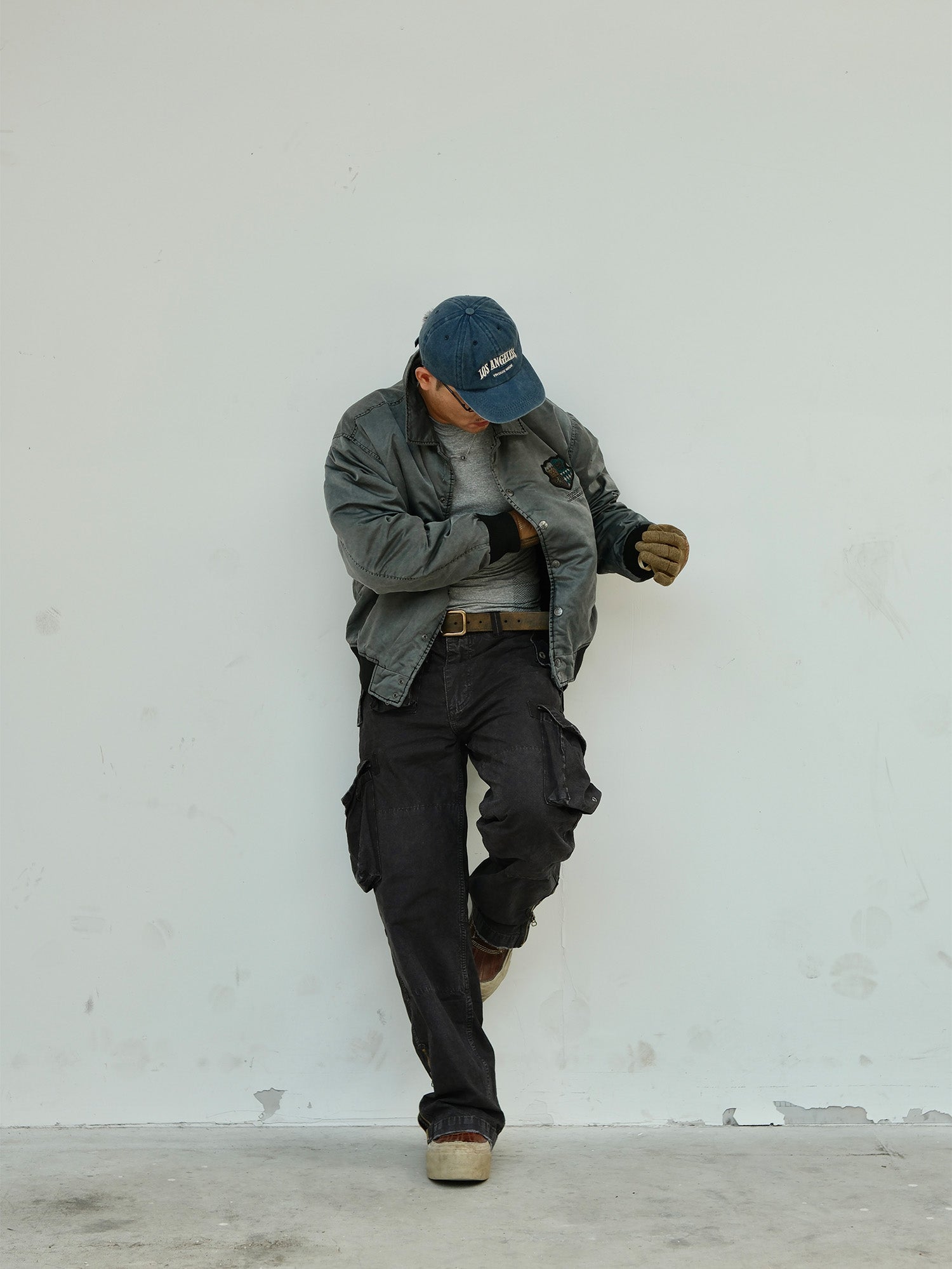 NEIGBORL Washed Distressed Multi-Pocket Cargo Pants, premium urban and streetwear designers apparel on PROJECTISR.com, NEIGBORL